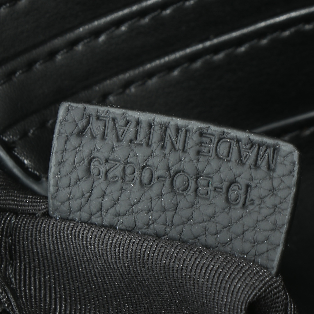 Dior Basic Bag Cow Leather Black L-s