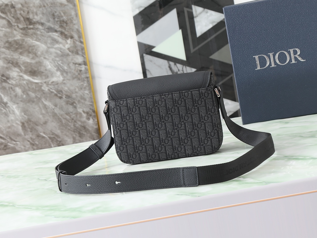 Dior Messenger Bag Cow Leather Black Mini Size S