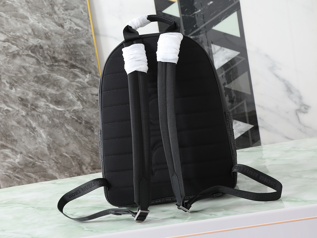 Dior Shoulder Bag Cow Leather Black M-l-s