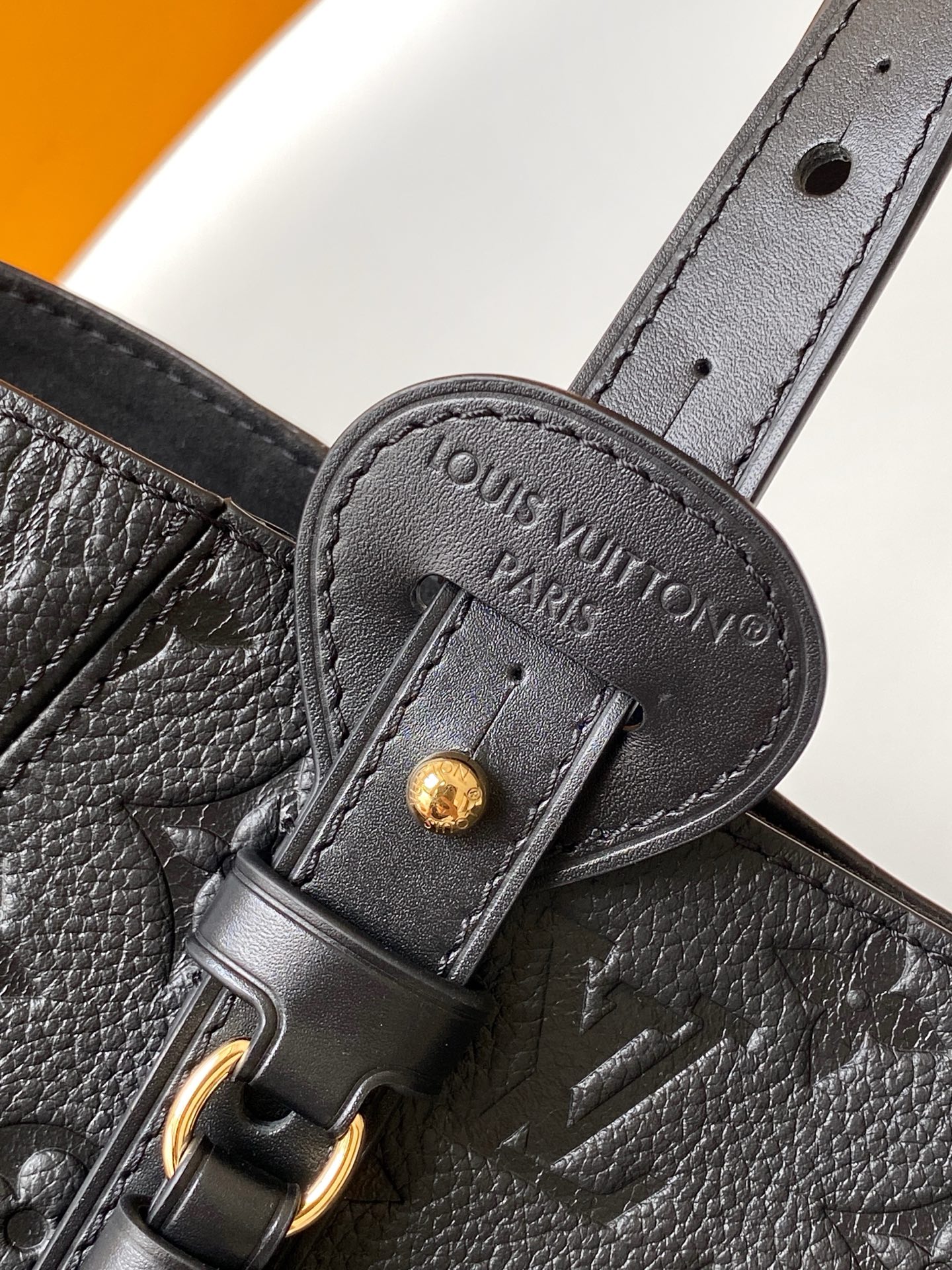 Louis Vuitton Tote Bag Cow Leather Black M-l