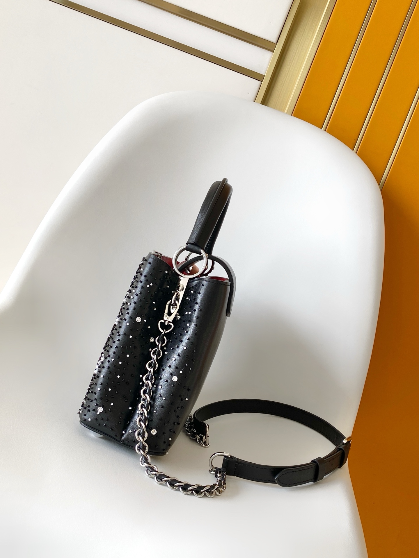 Louis Vuitton Basic Bag Cow Leather Black M-s