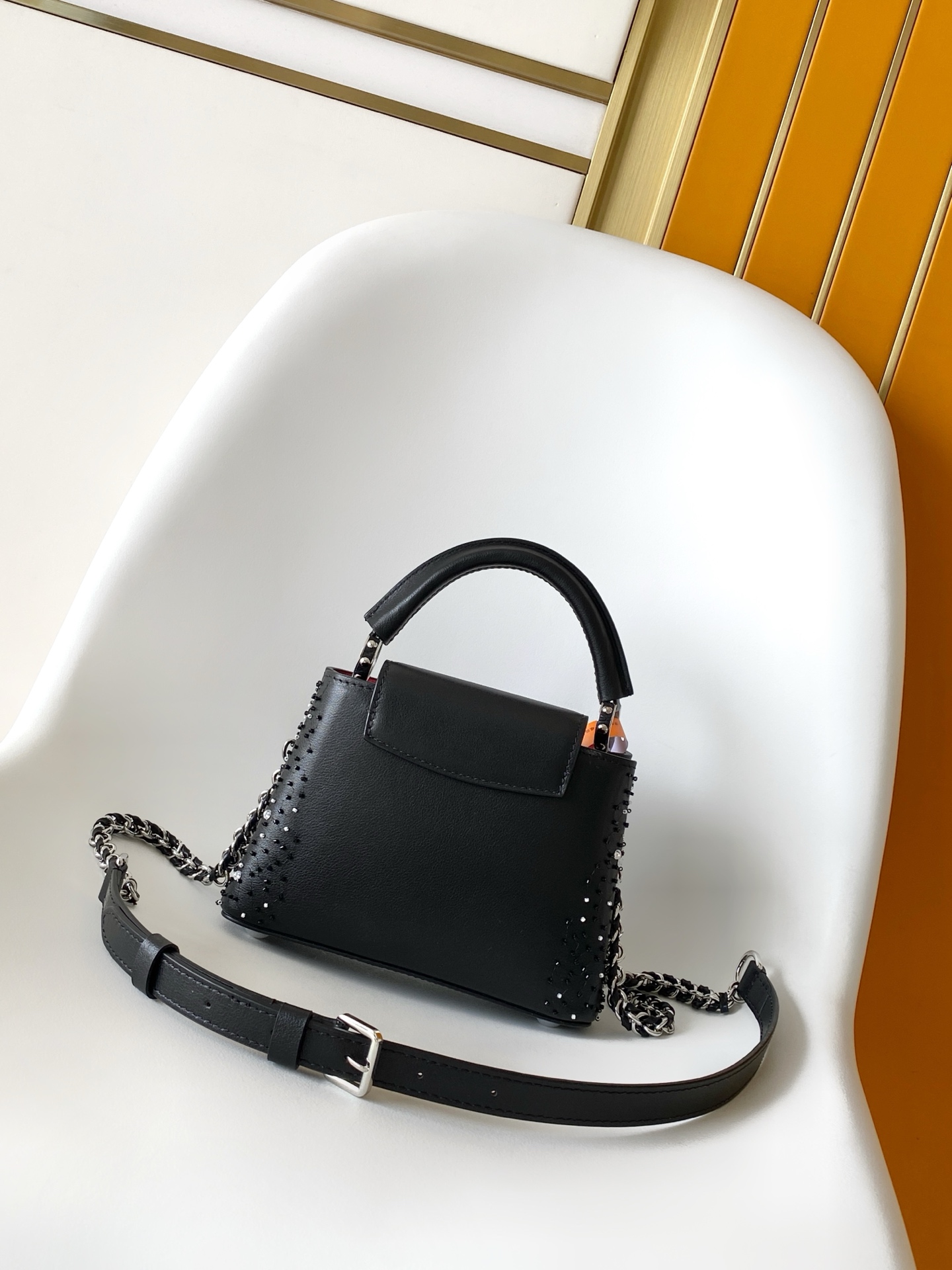 Louis Vuitton Basic Bag Cow Leather Black M-s