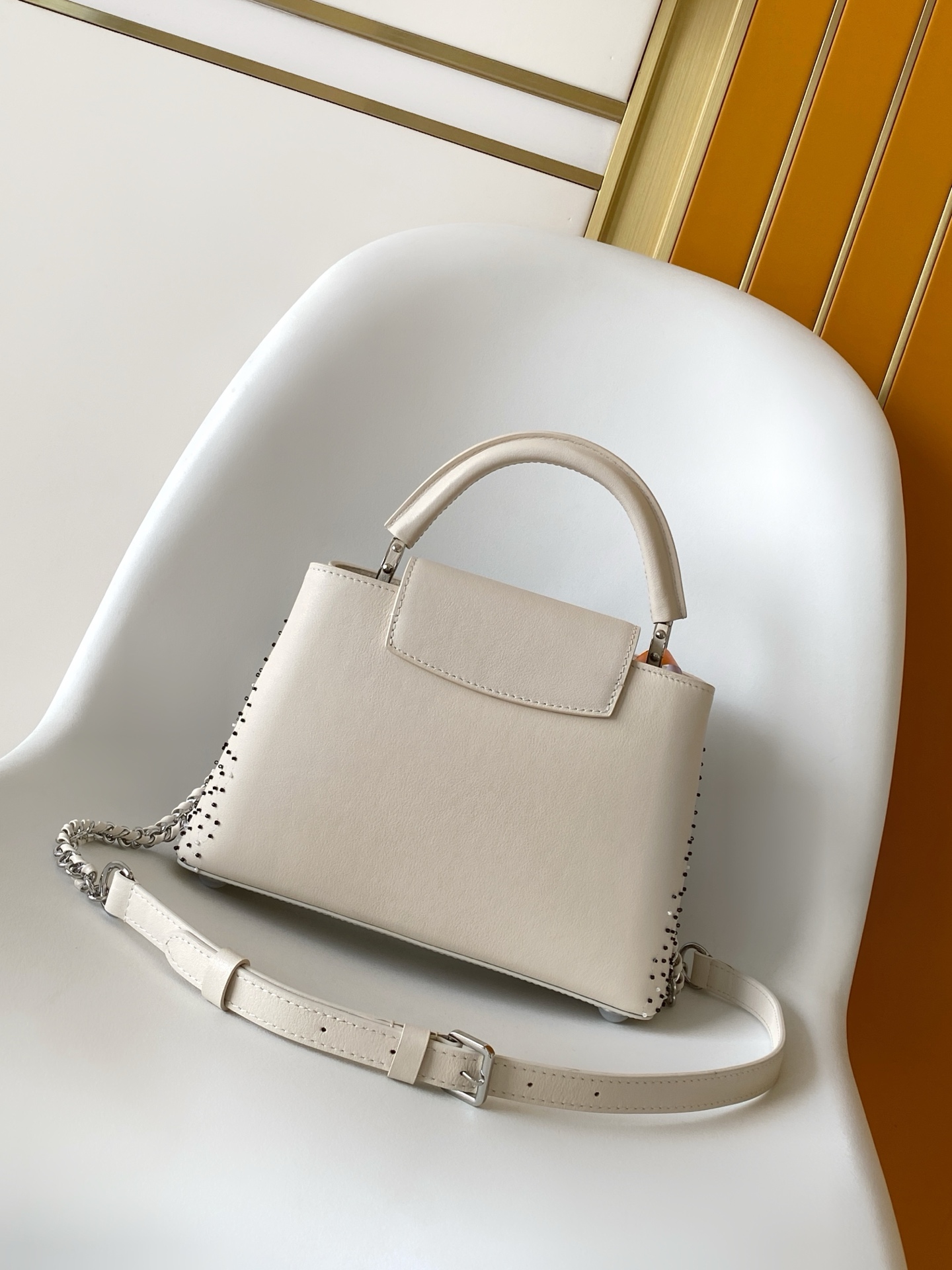 Louis Vuitton Basic Bag Cow Leather Black M-s