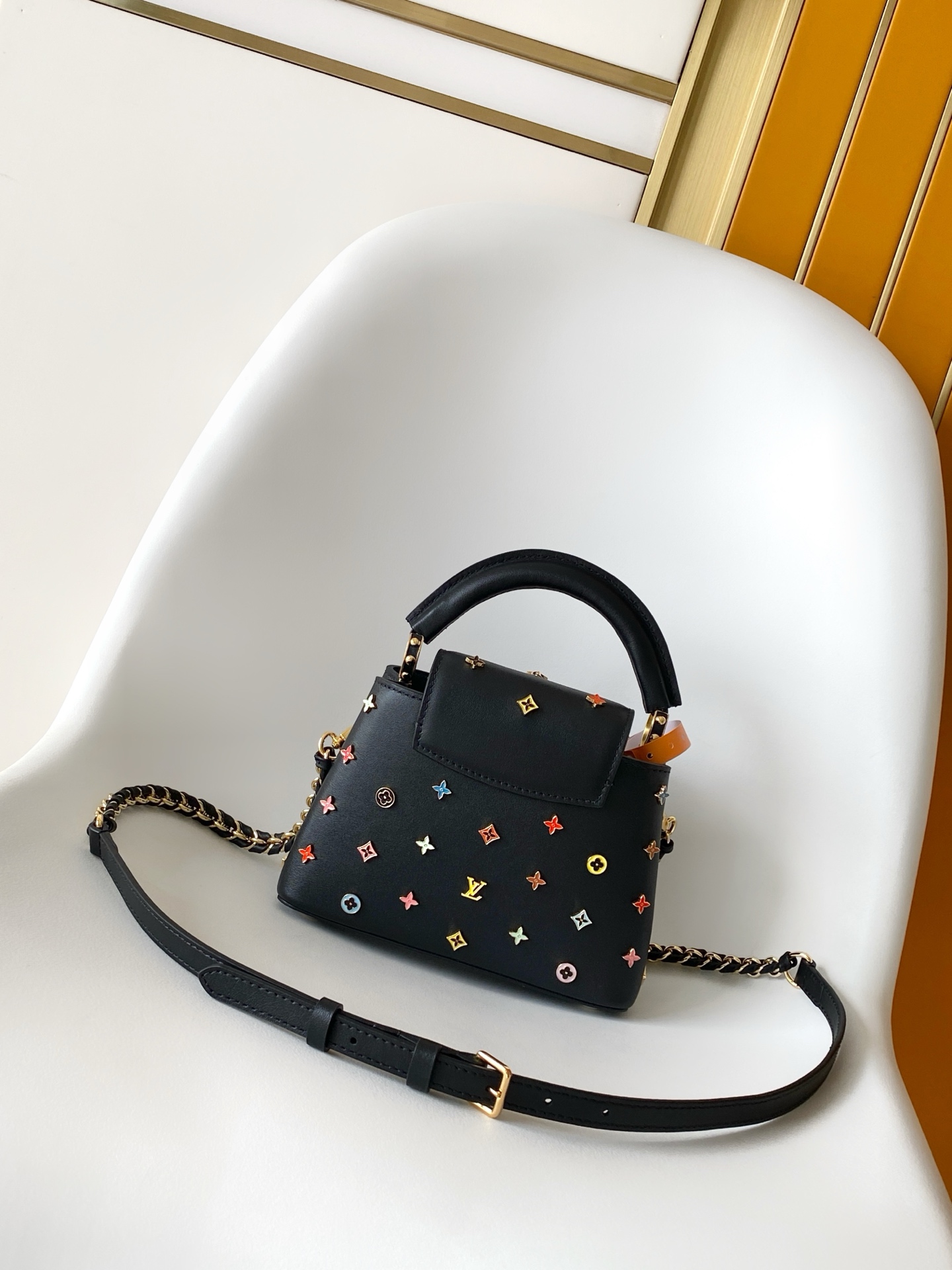 Louis Vuitton Basic Bag Cow Leather Black M-l-s