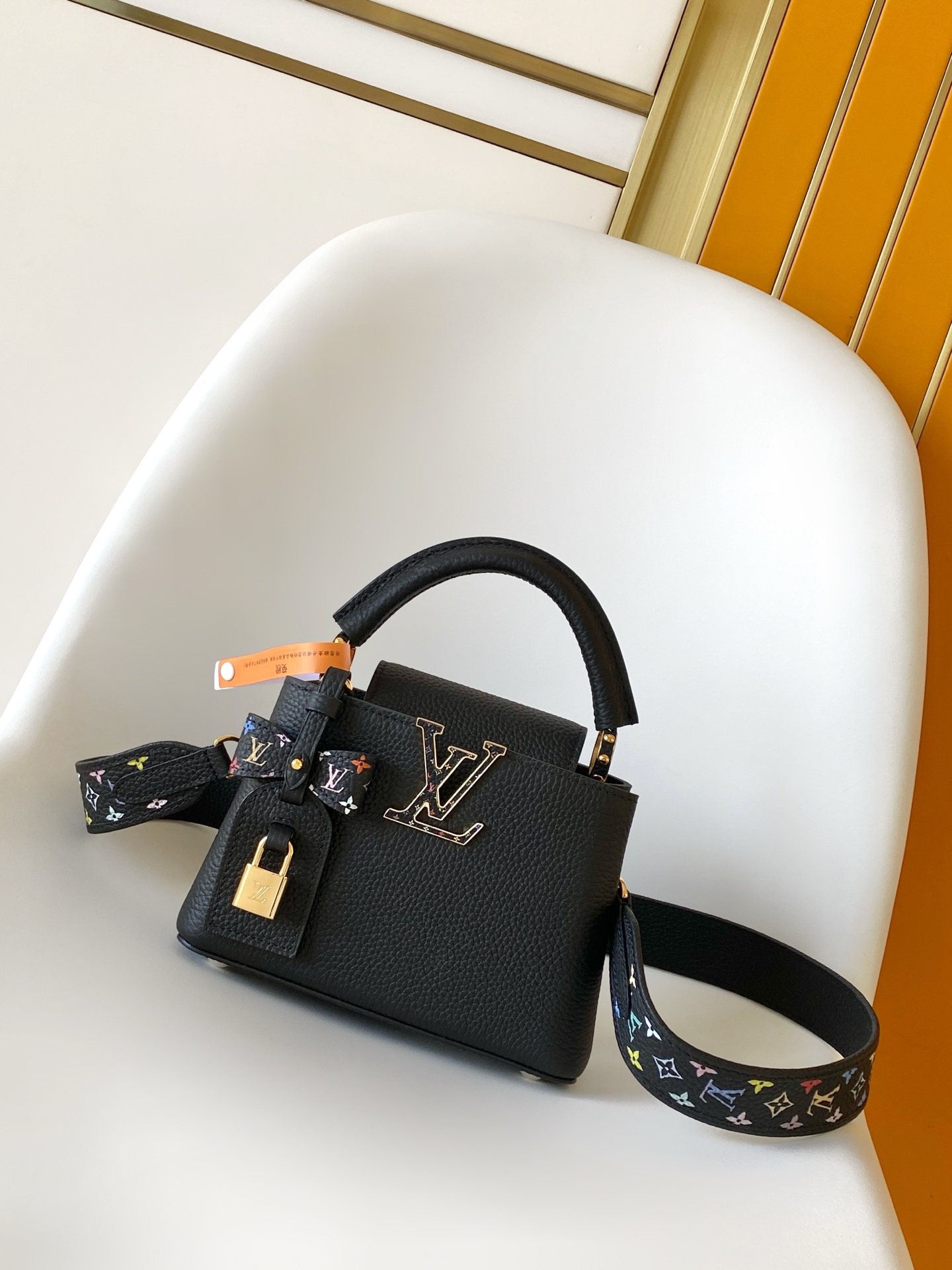 Louis Vuitton Basic Bag Cow Leather Black M-l-s