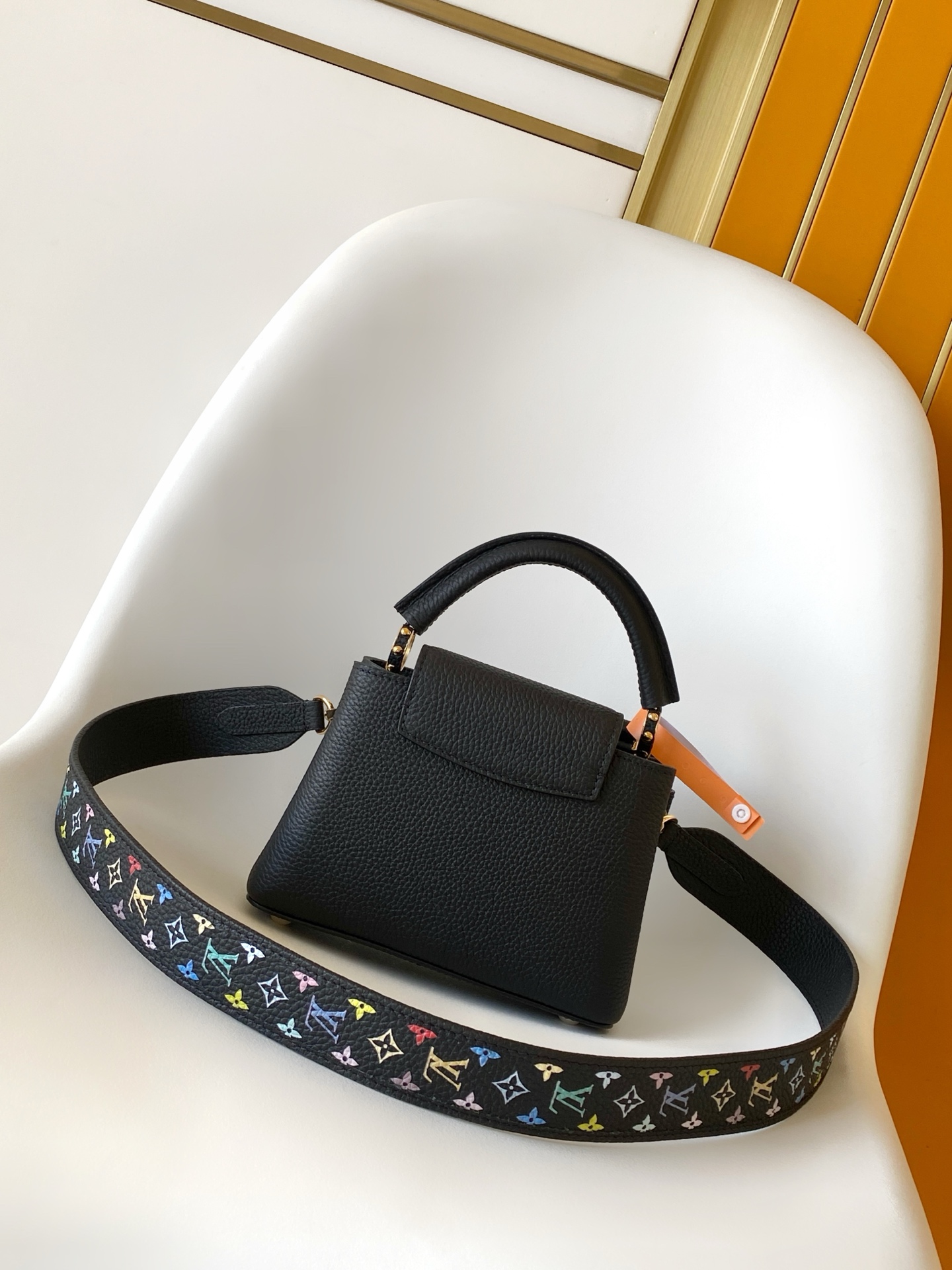 Louis Vuitton Basic Bag Cow Leather Black M-l-s