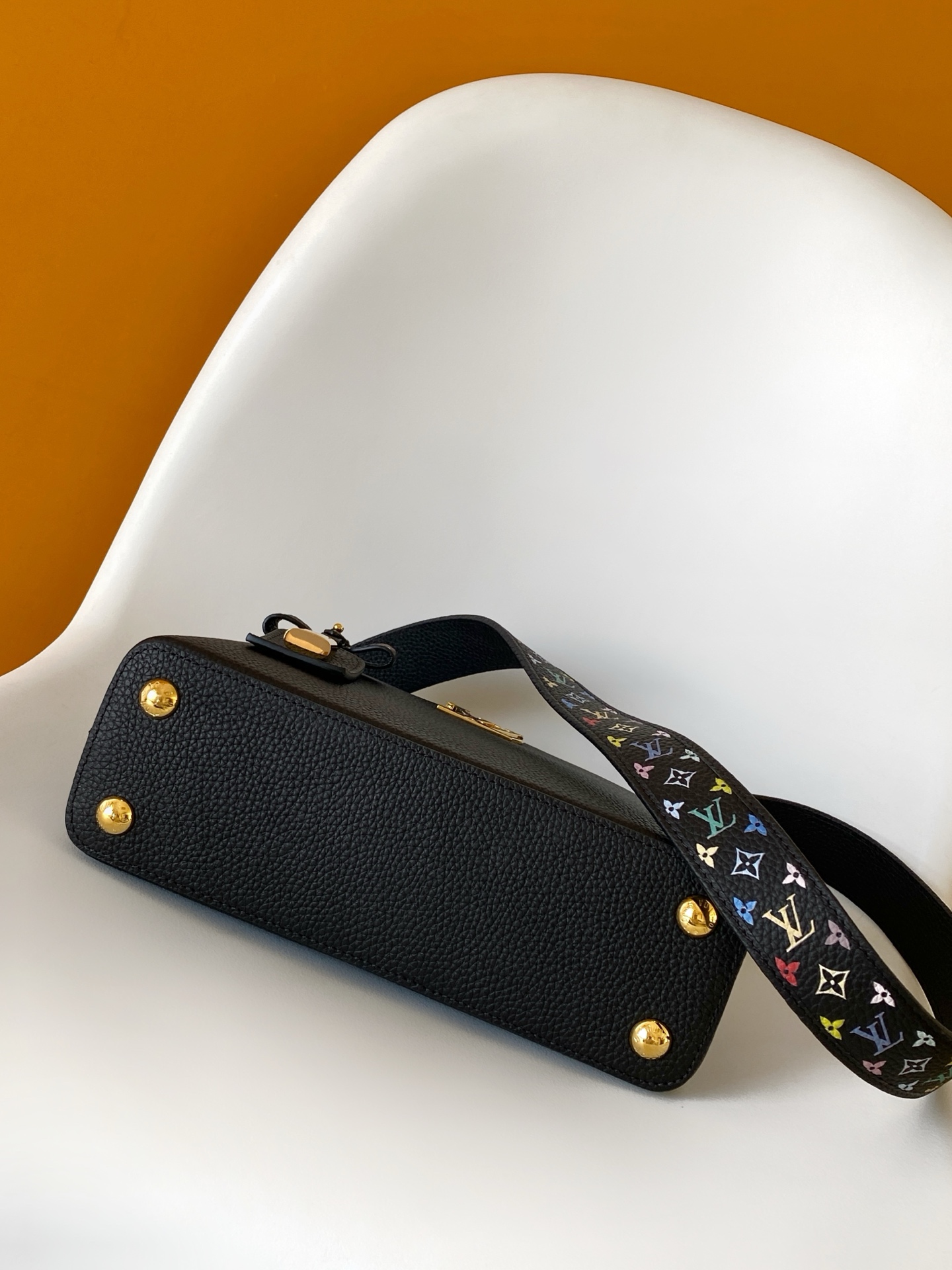 Louis Vuitton Basic Bag Cow Leather Black M-l-s