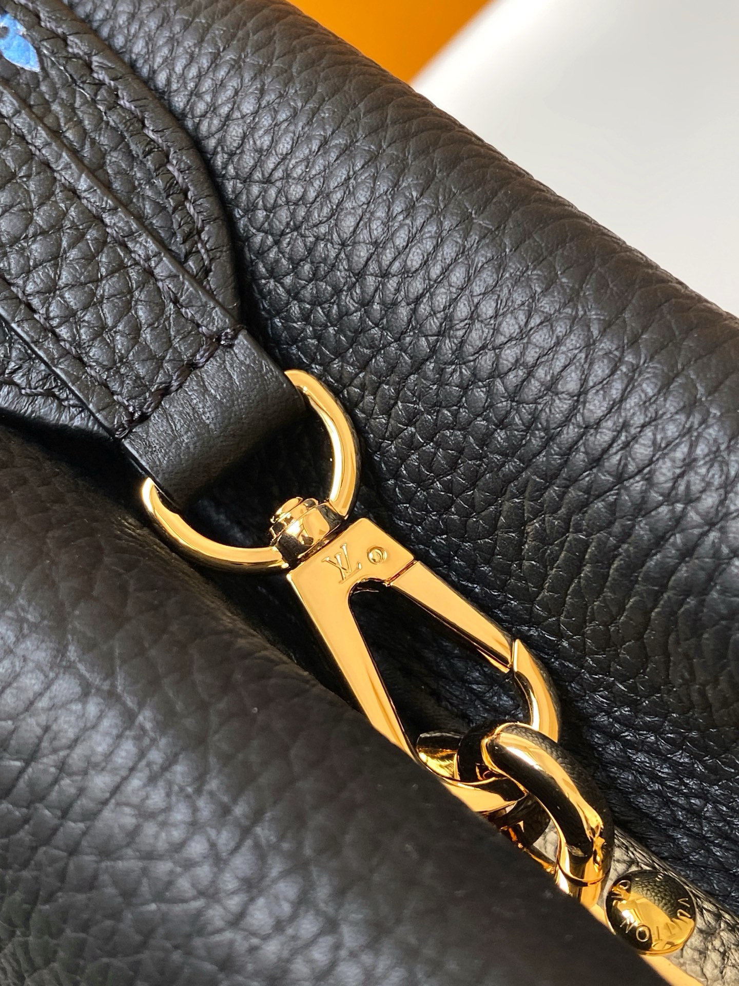 Louis Vuitton Basic Bag Cow Leather Black M-l-s