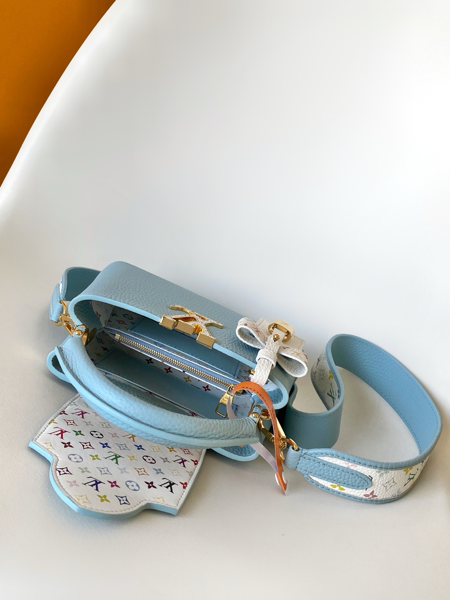 Louis Vuitton Basic Bag Cow Leather Black M-l-s