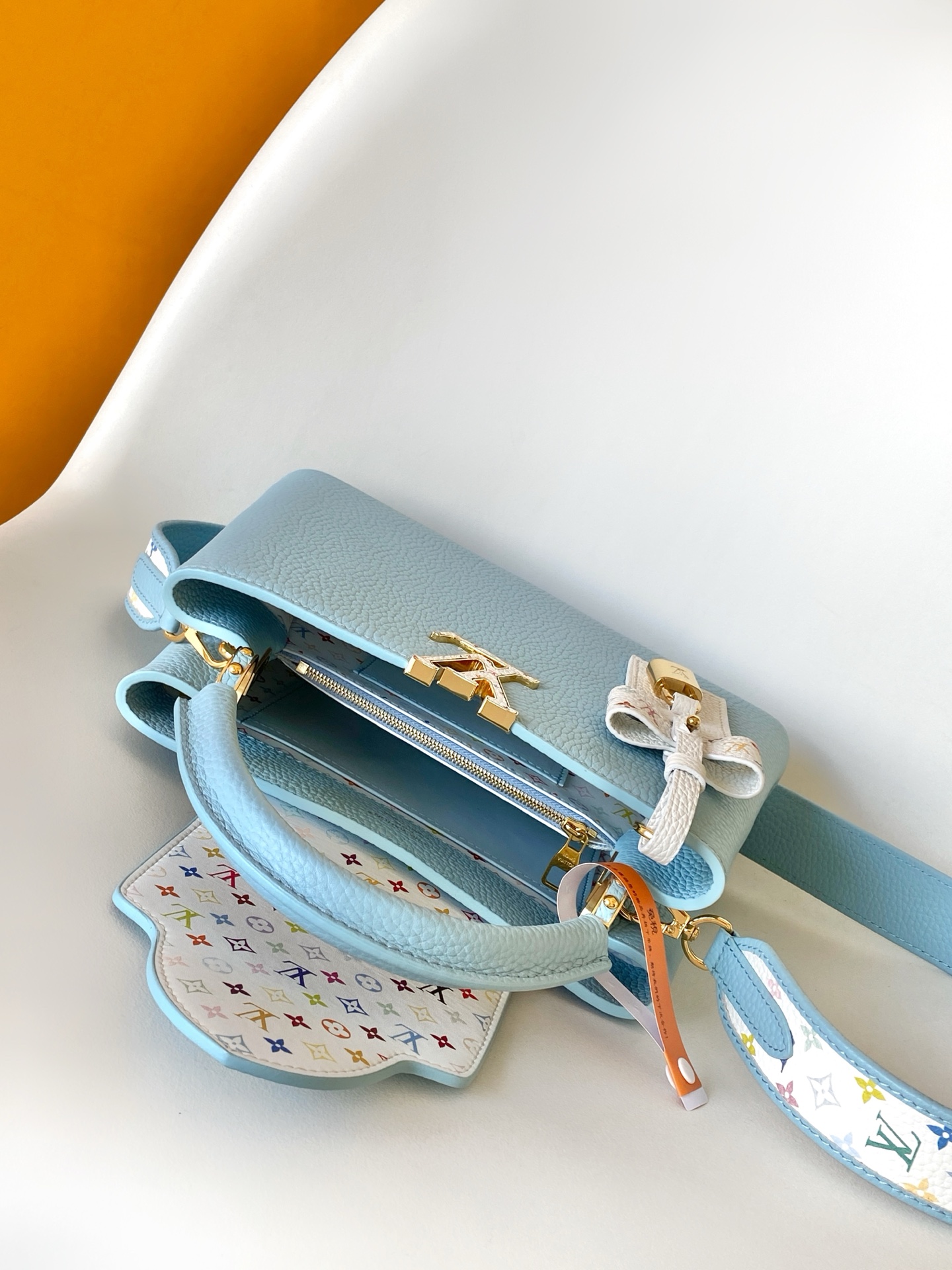 Louis Vuitton Basic Bag Cow Leather Black M-l-s