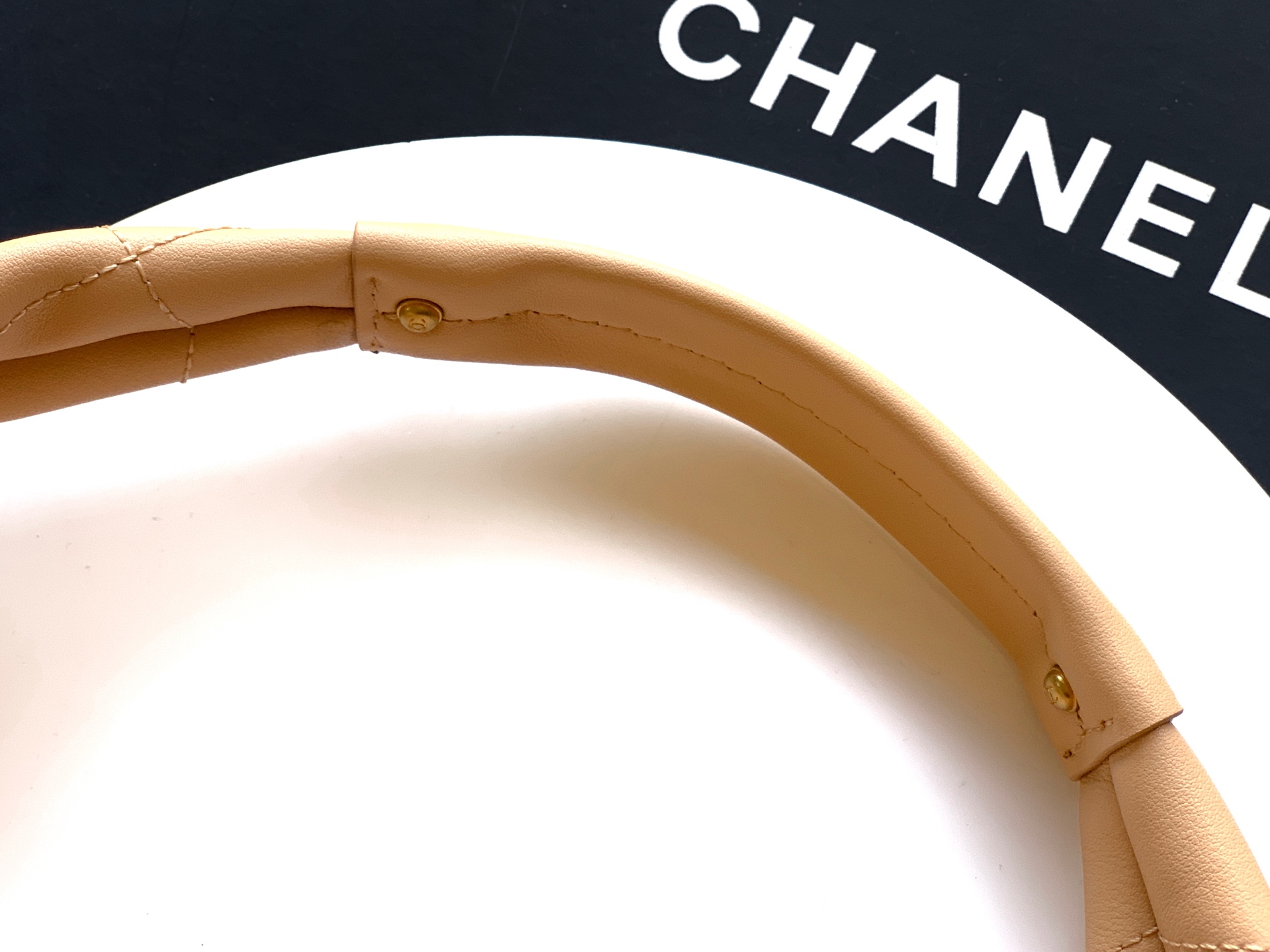 Chanel Male Basic Bag Cow Leather 12cm-l-s