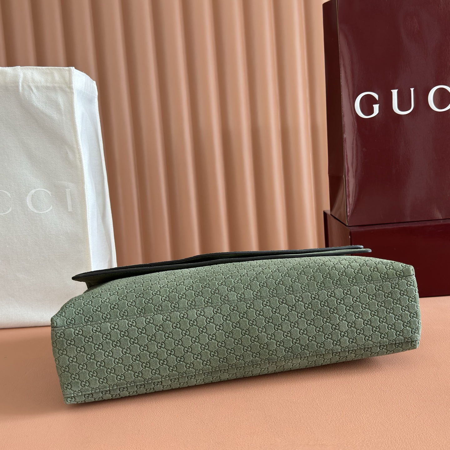 Gucci Basic Bag Brown