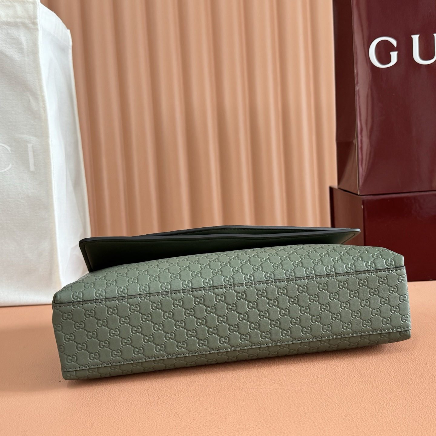 Gucci Basic Bag Brown