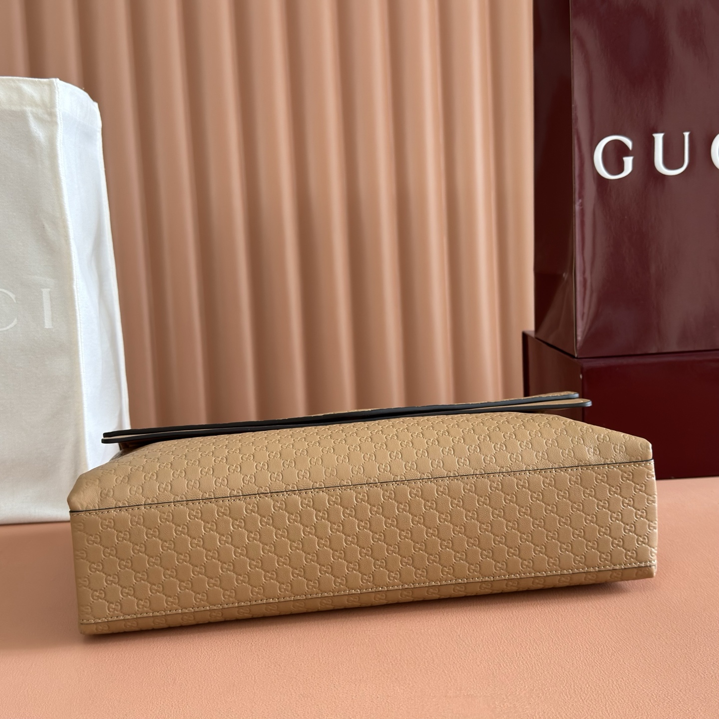 Gucci Basic Bag Brown