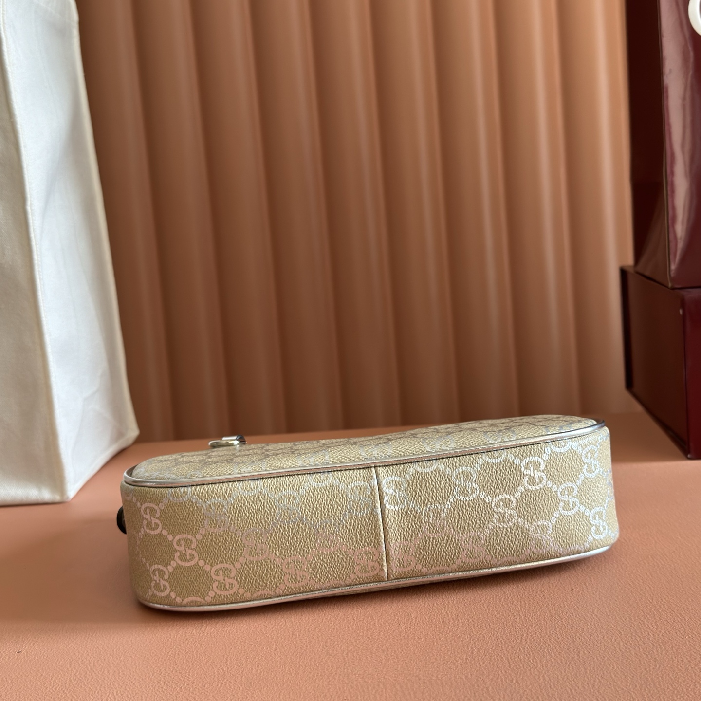 Gucci Basic Bag Brown M-l