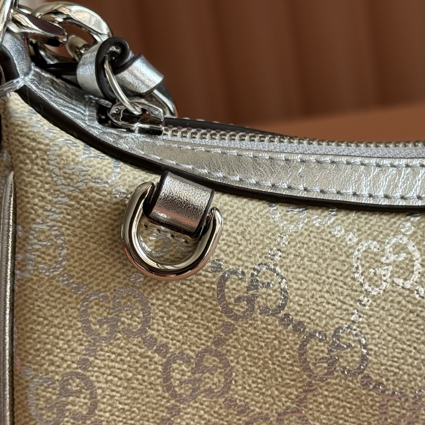 Gucci Basic Bag Brown M-l