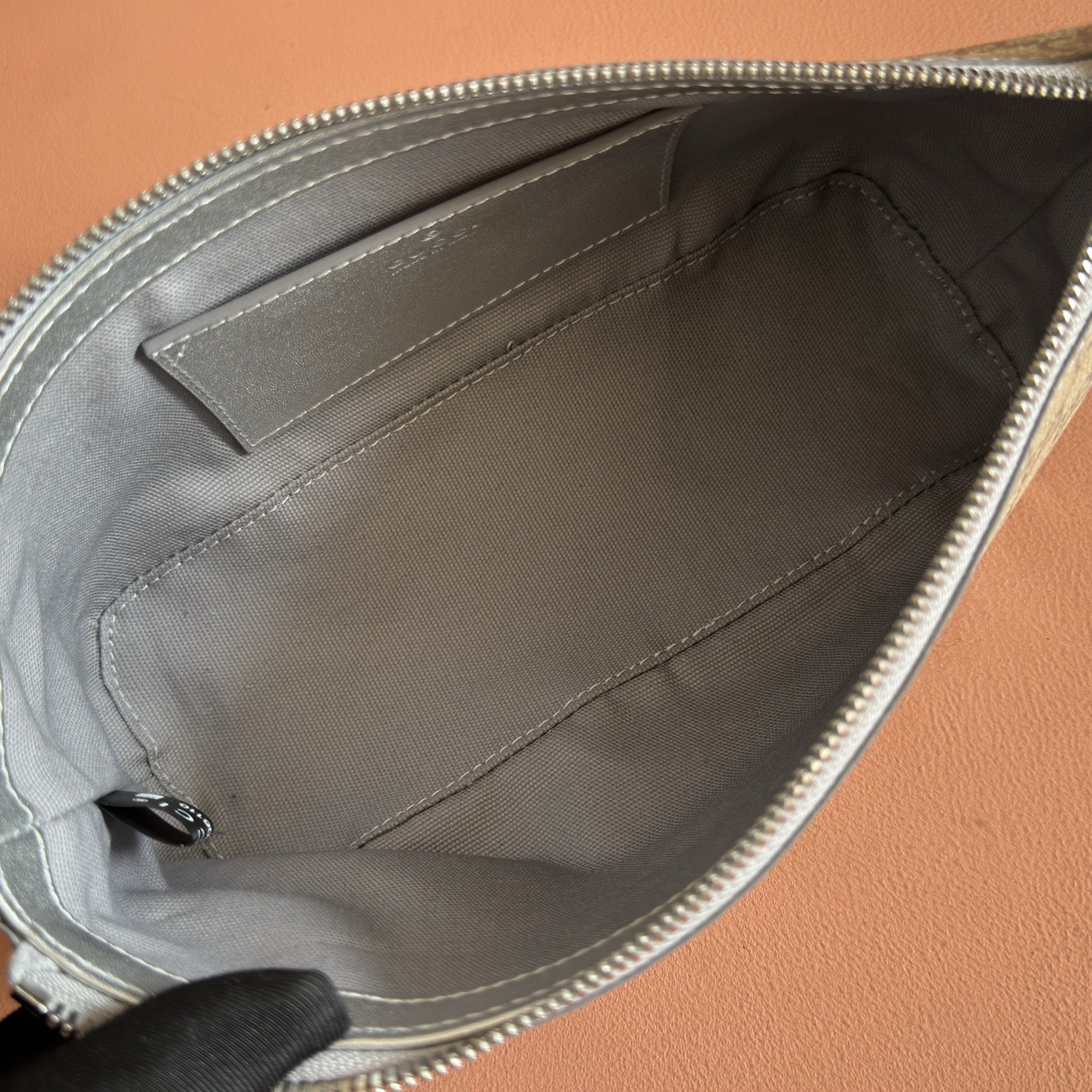 Gucci Shoulder Bag Brown M-l