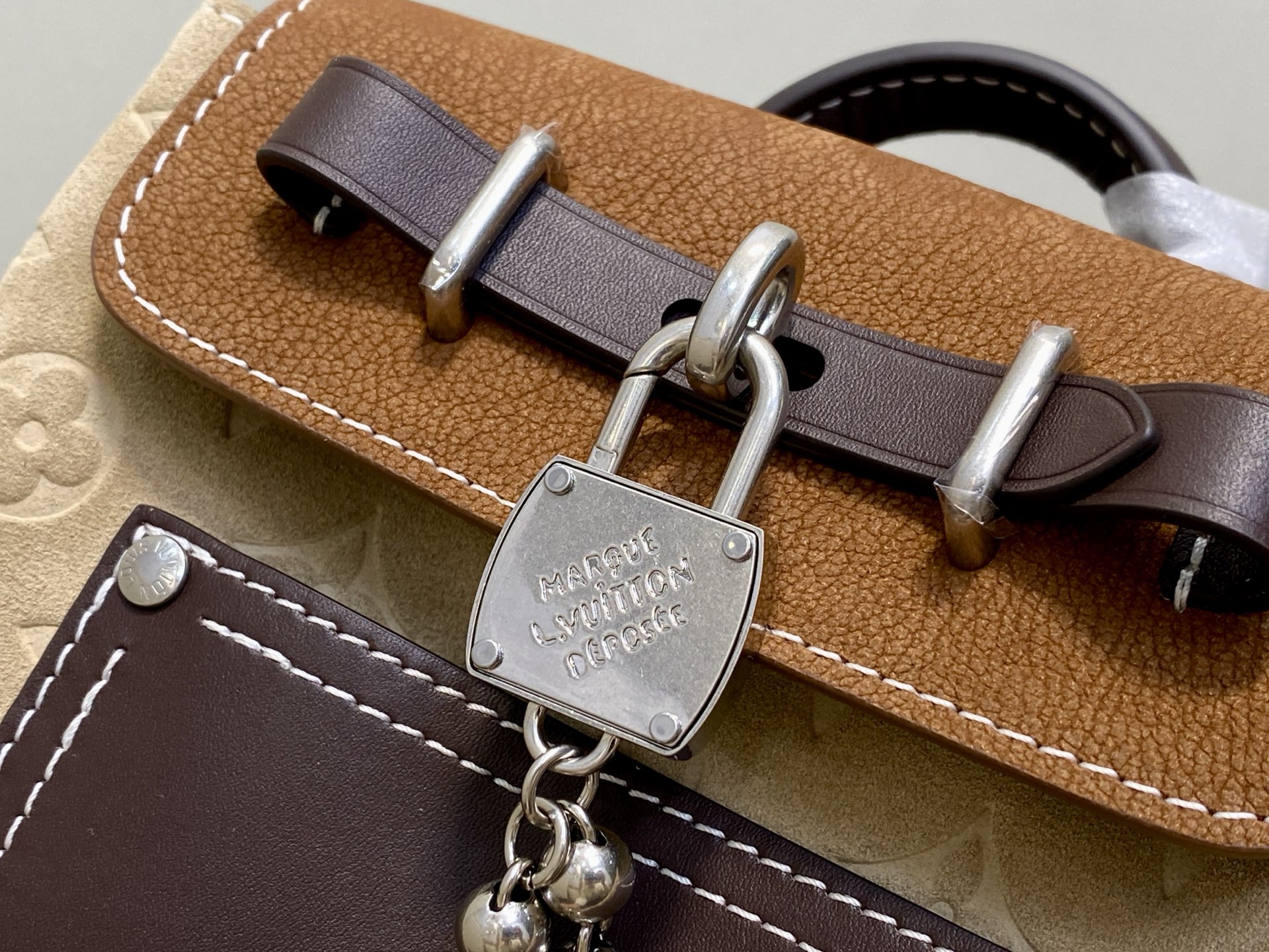 Louis Vuitton Crossbody Bag M-l-s