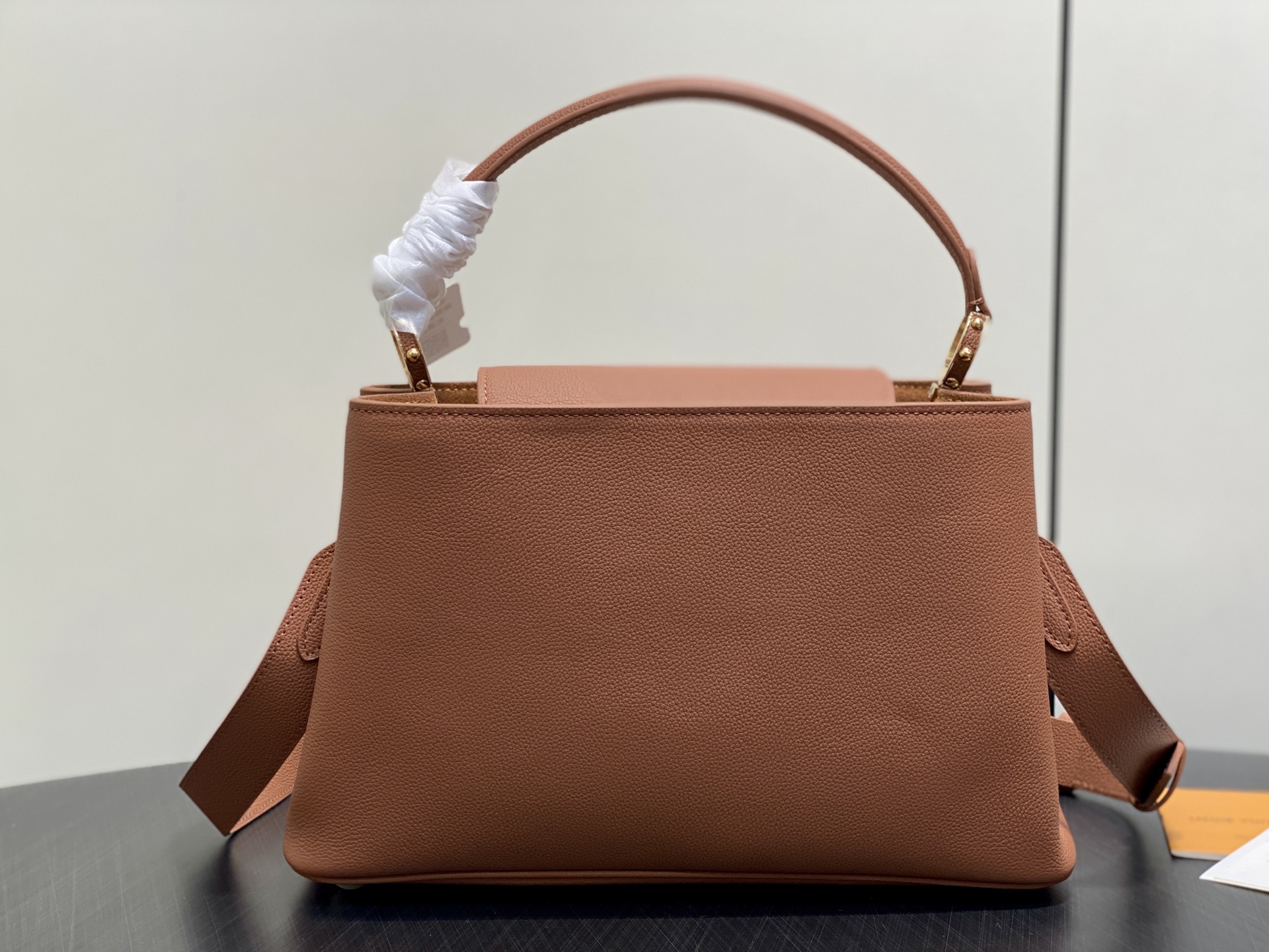 Louis Vuitton Basic Bag Cow Leather Black M-l-s