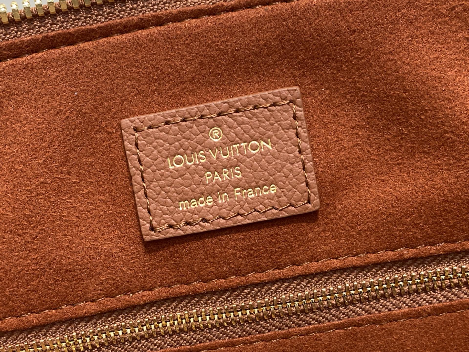 Louis Vuitton Basic Bag Brown M-l-s