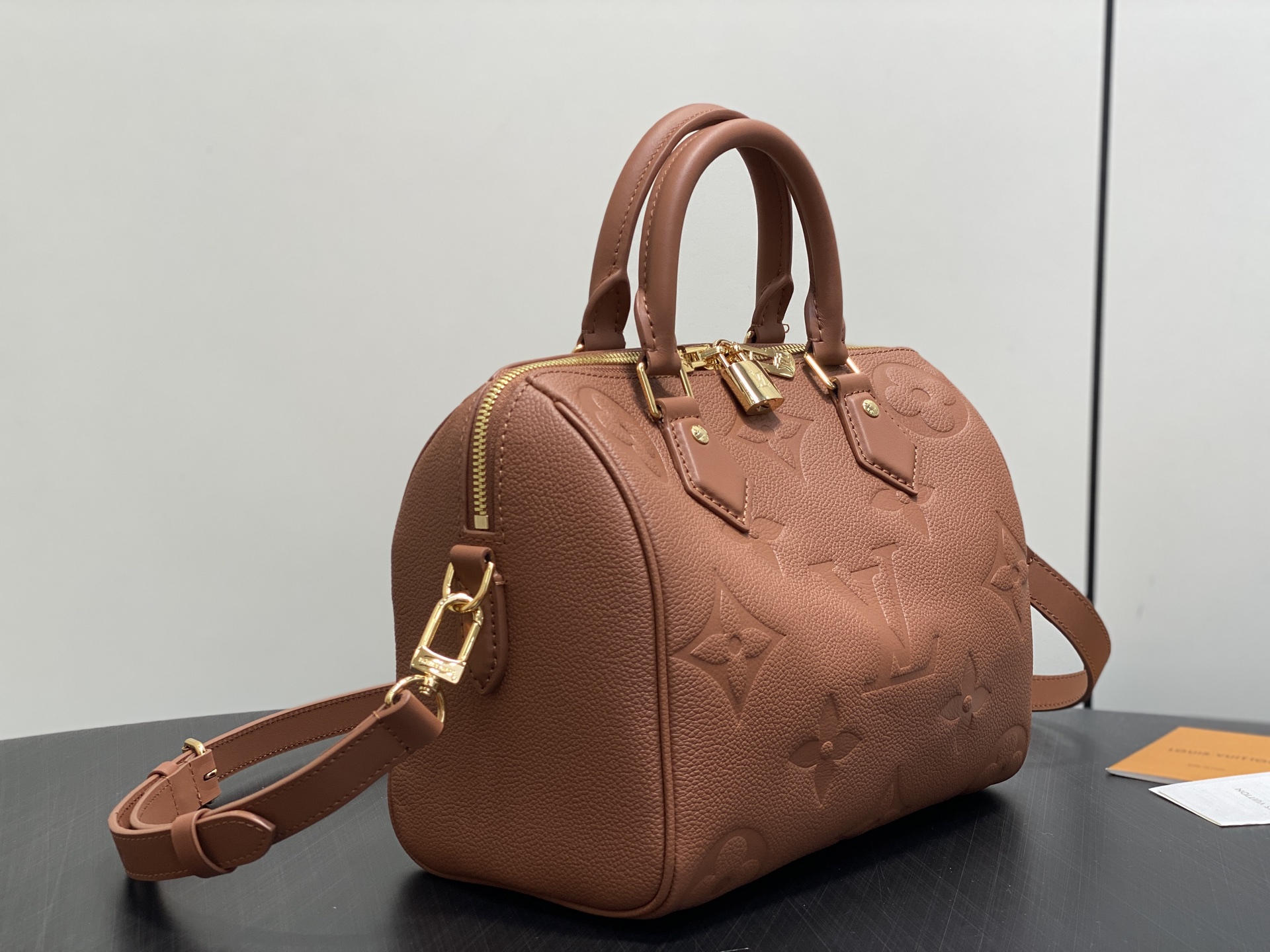 Louis Vuitton Basic Bag Brown M-l-s