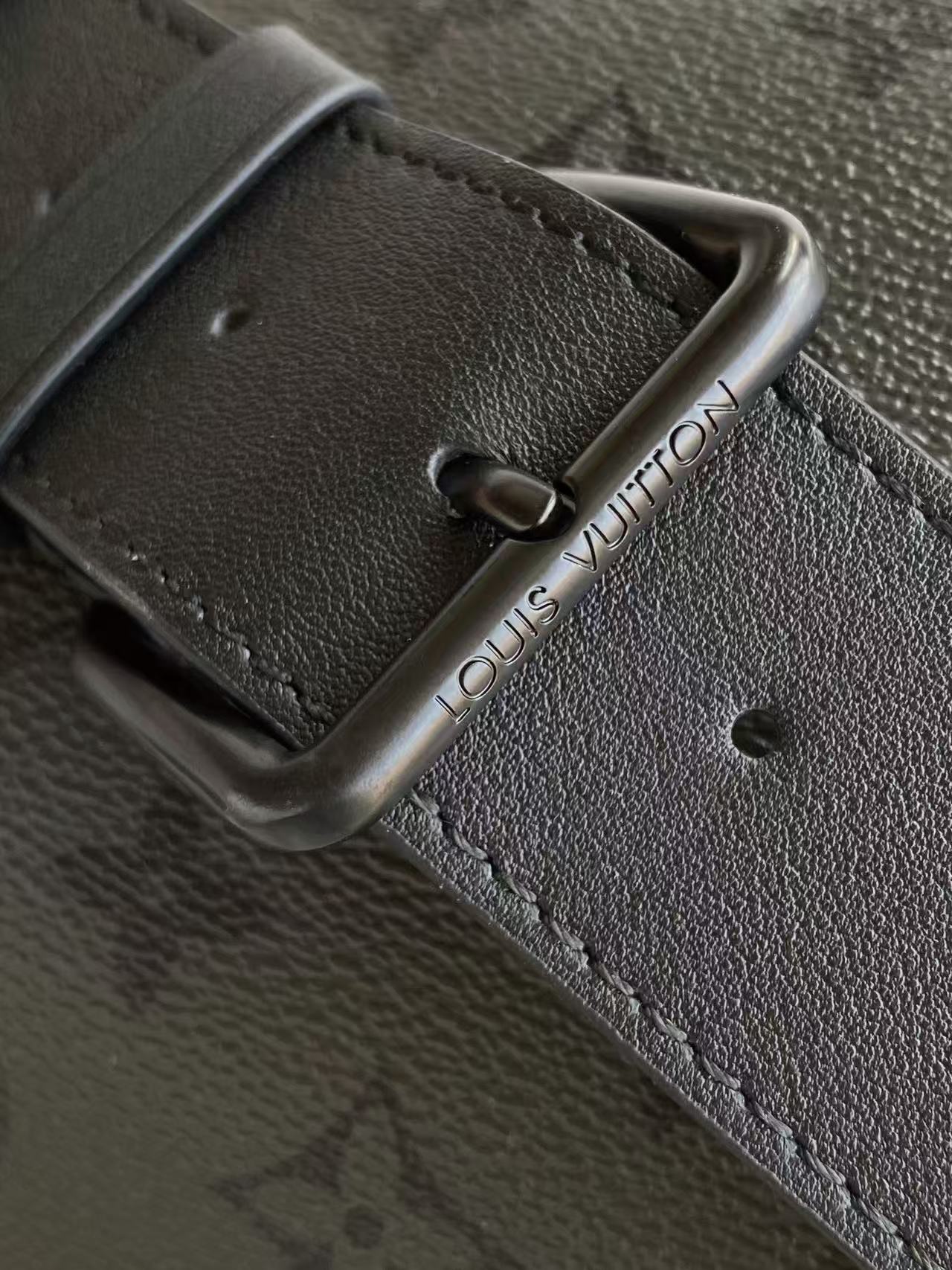 Louis Vuitton Basic Bag Cow Leather M-s