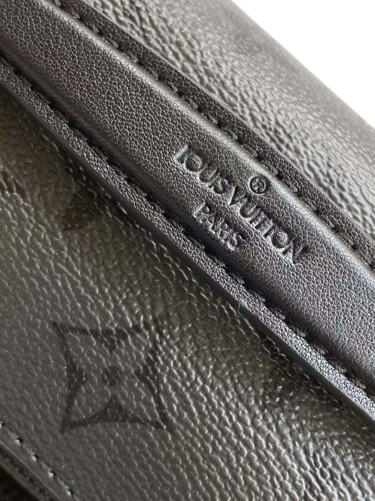 Louis Vuitton Basic Bag Cow Leather M-s