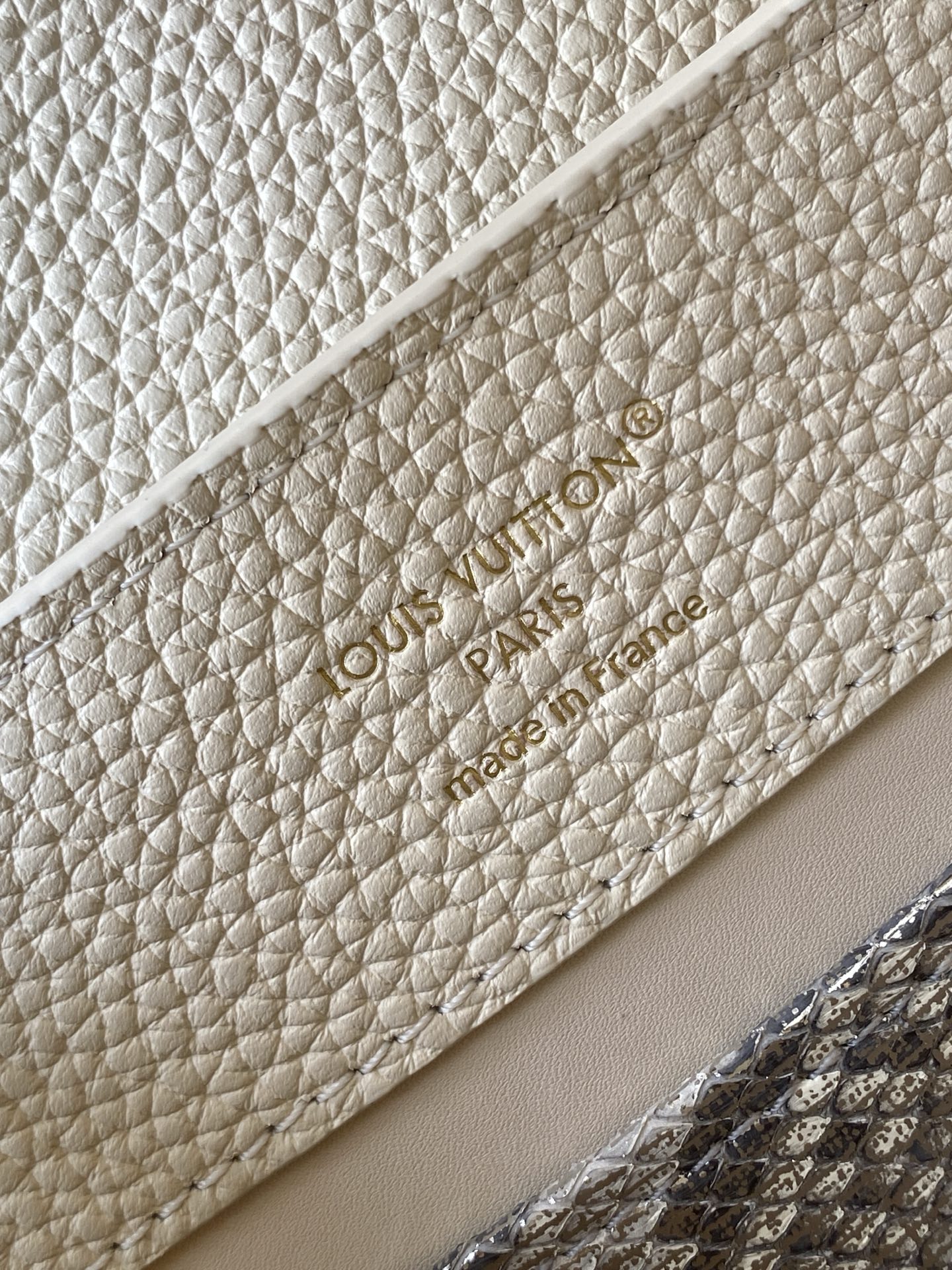 Louis Vuitton Basic Bag Cow Leather Black M-l-s