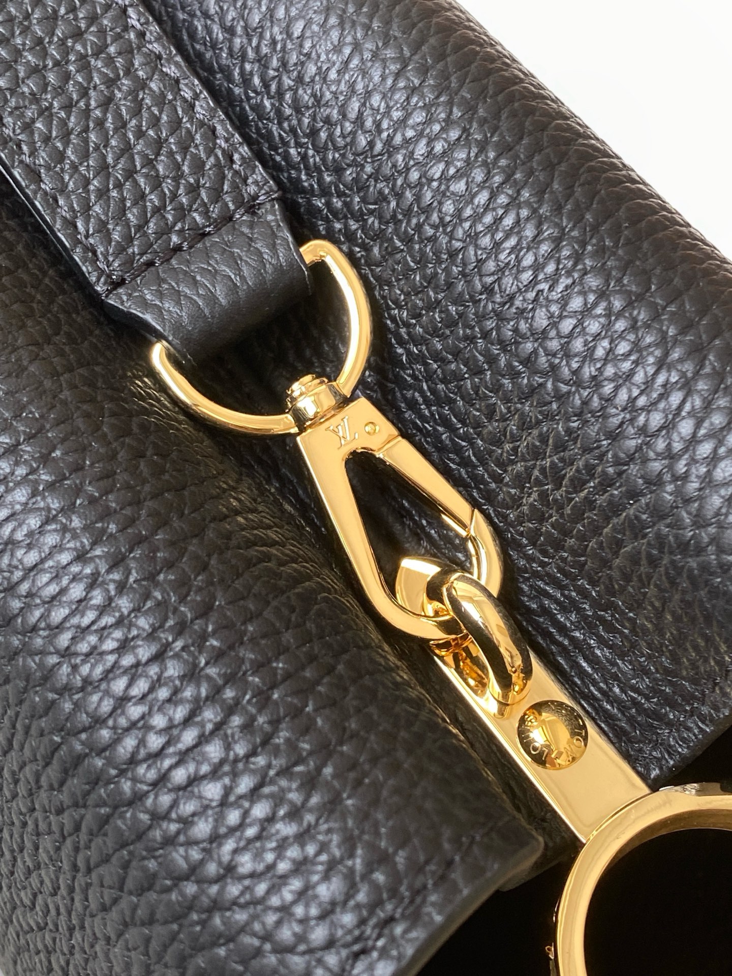 Louis Vuitton Basic Bag Cow Leather Black M-l-s