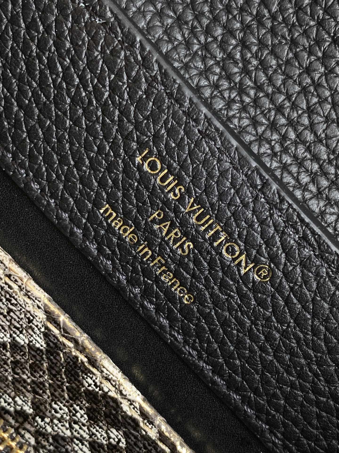 Louis Vuitton Basic Bag Cow Leather Black M-l-s