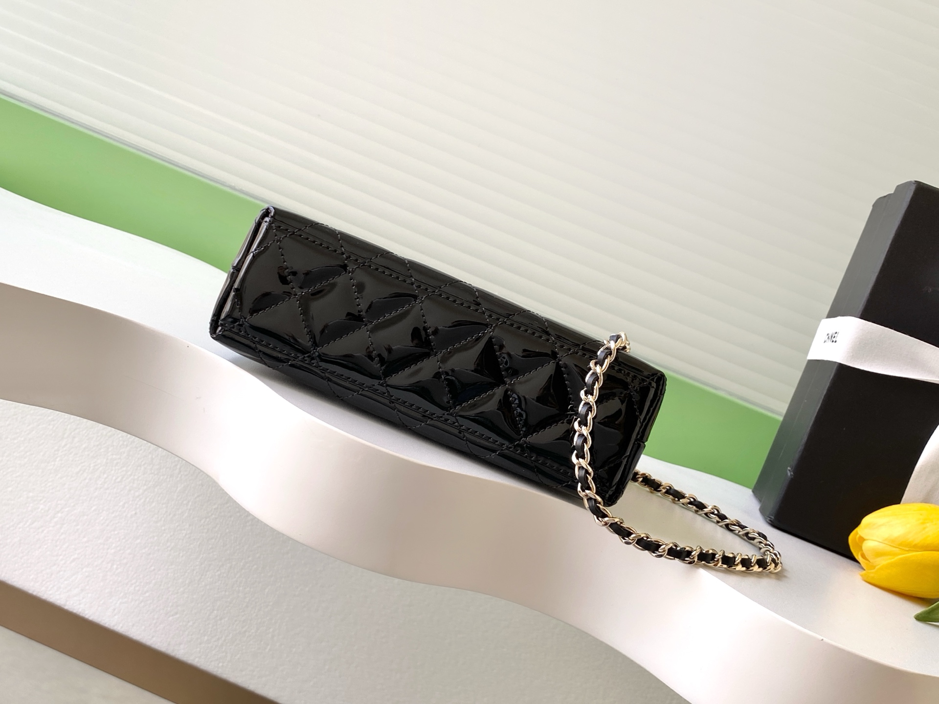 Chanel Basic Bag L-s