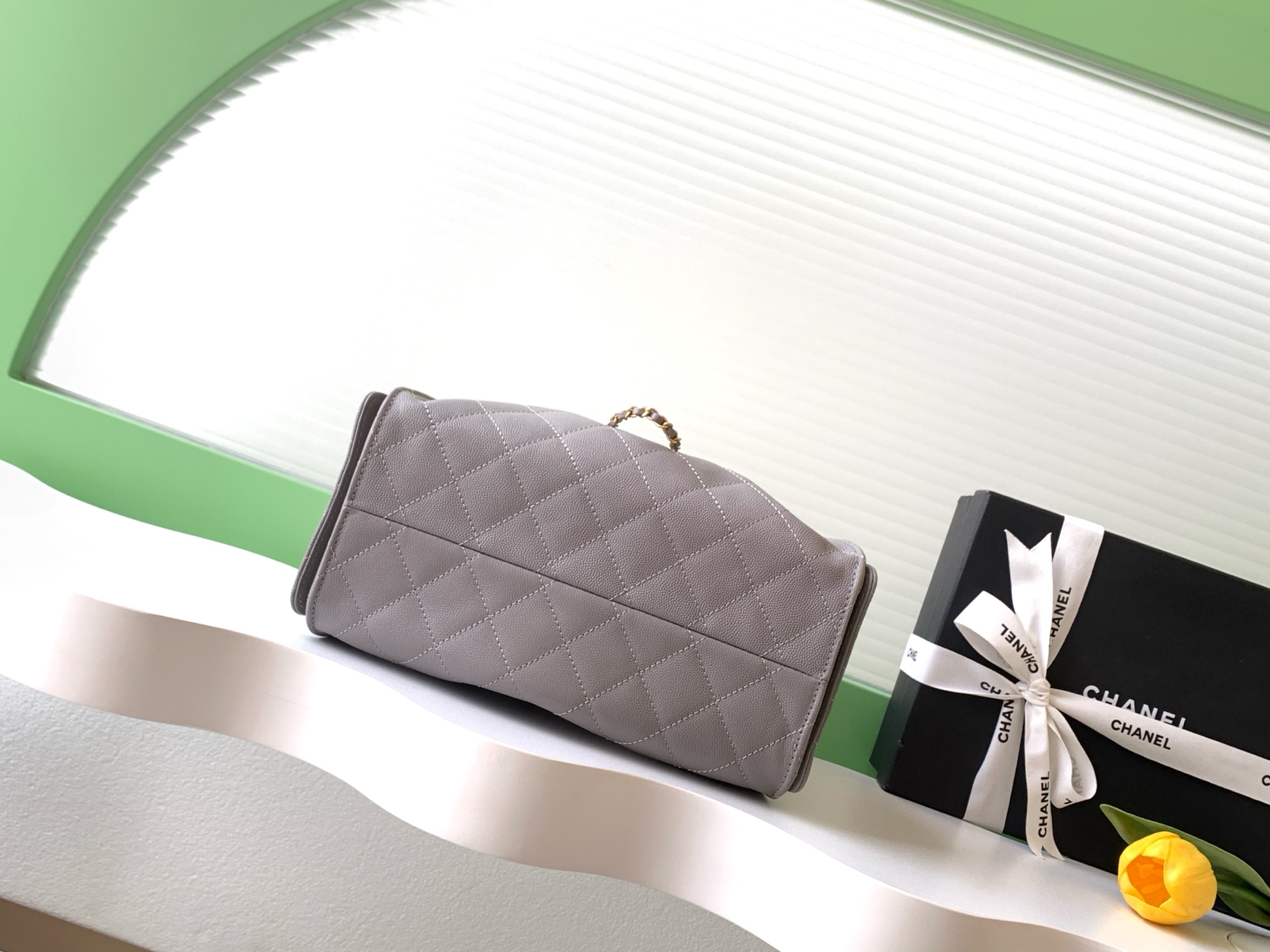 Chanel Bucket Bag L-s