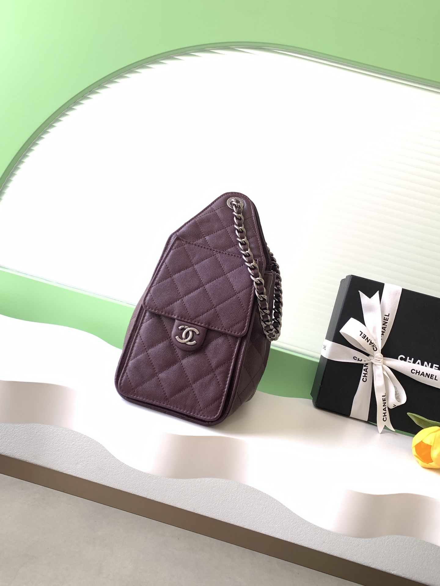 Chanel Bucket Bag L-s