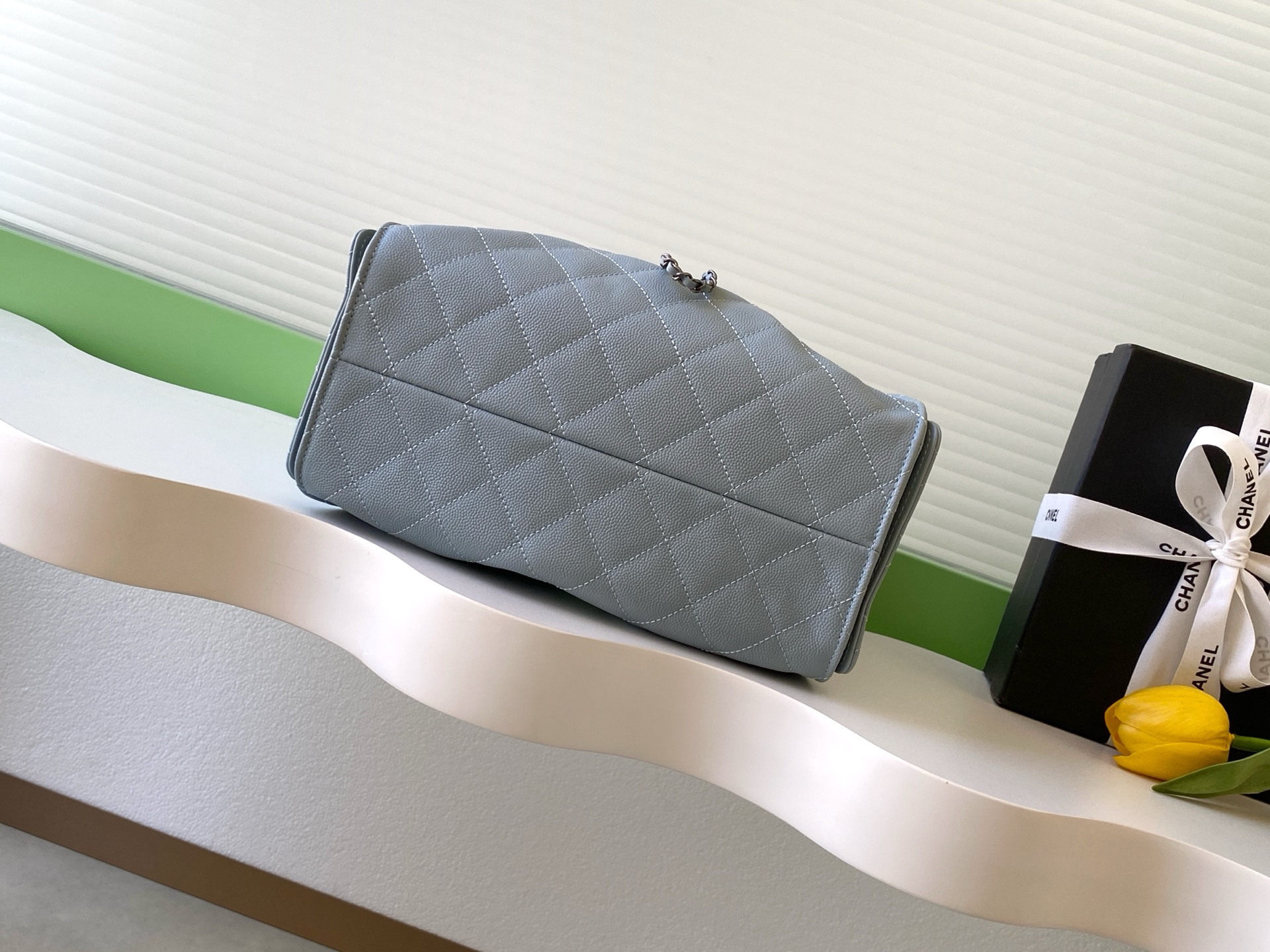 Chanel Bucket Bag L-s