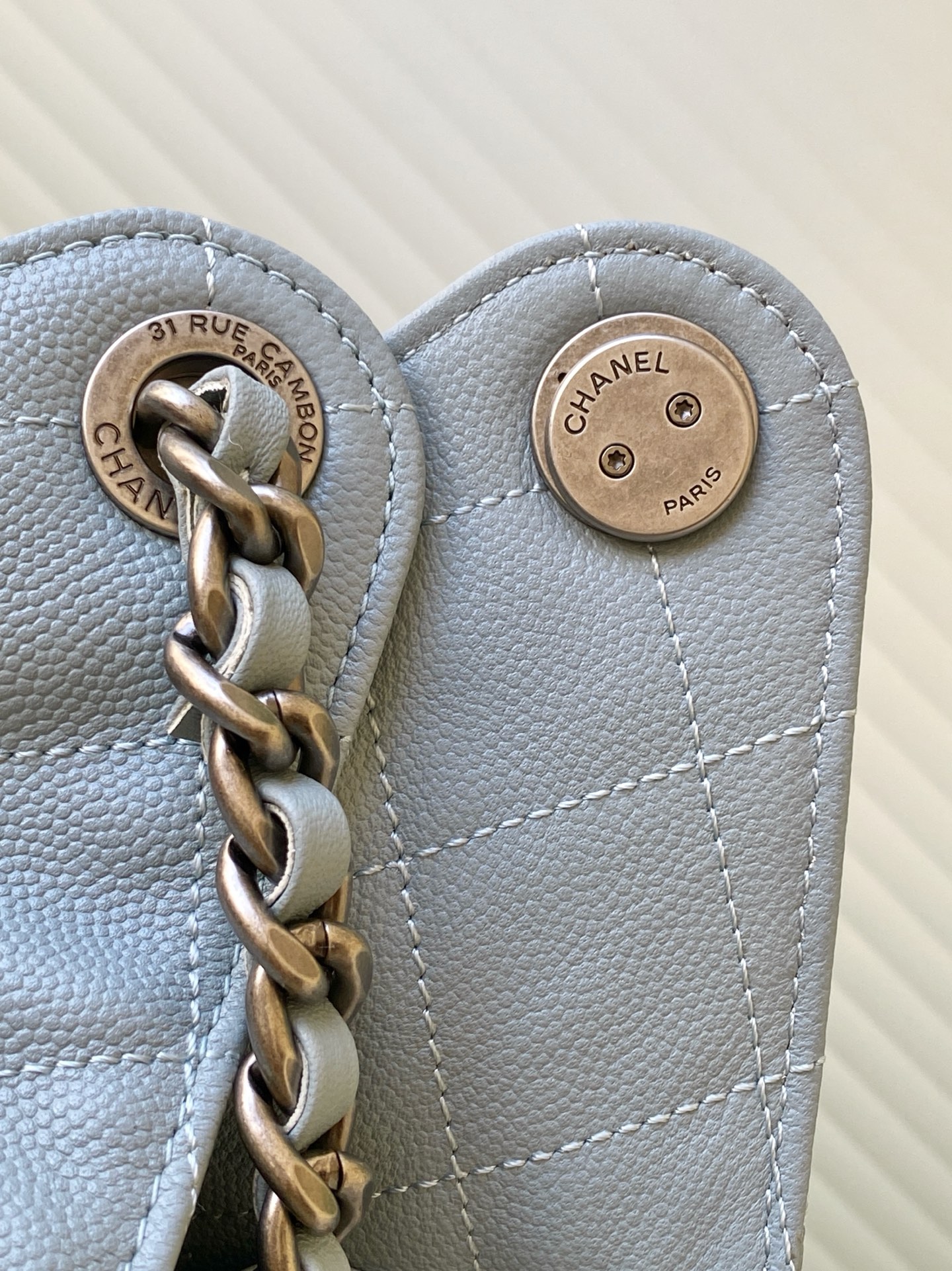 Chanel Bucket Bag L-s