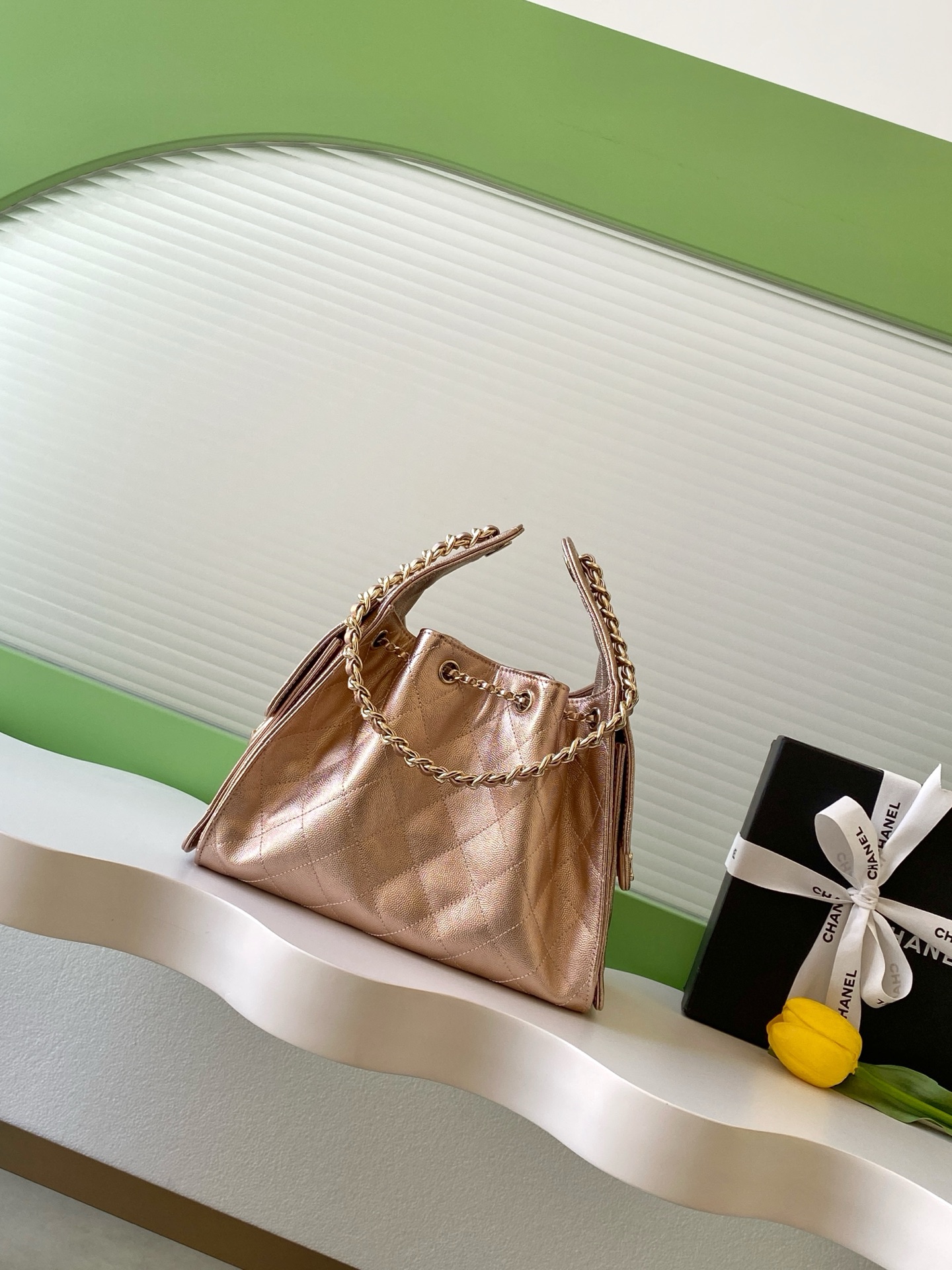 Chanel Bucket Bag L-s