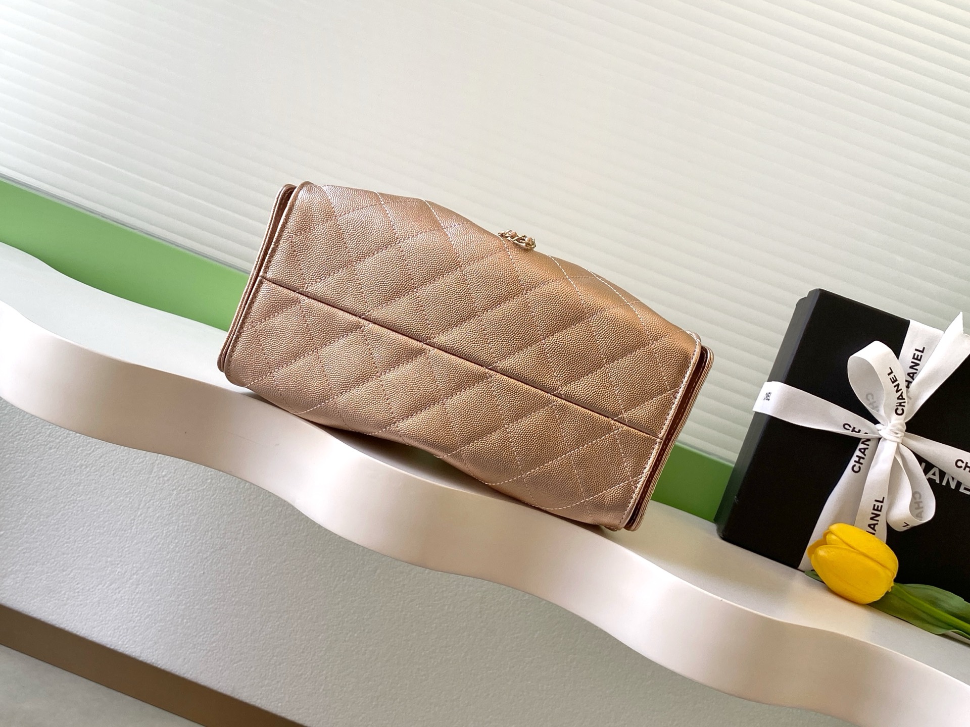 Chanel Bucket Bag L-s