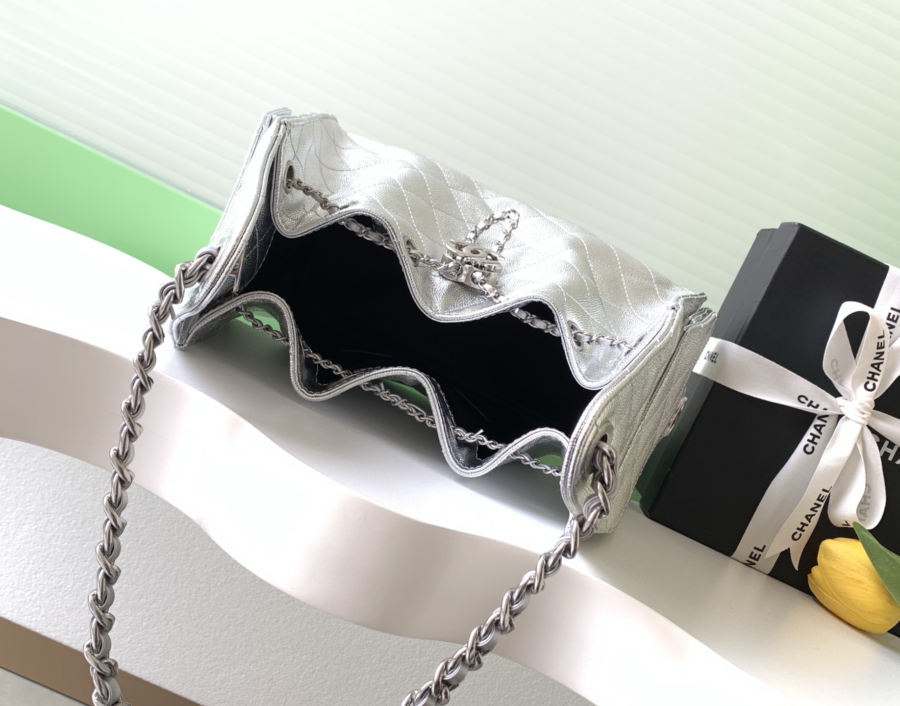 Chanel Bucket Bag L-s