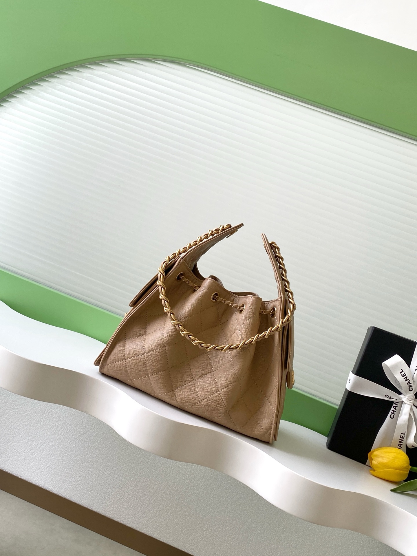 Chanel Bucket Bag L-s