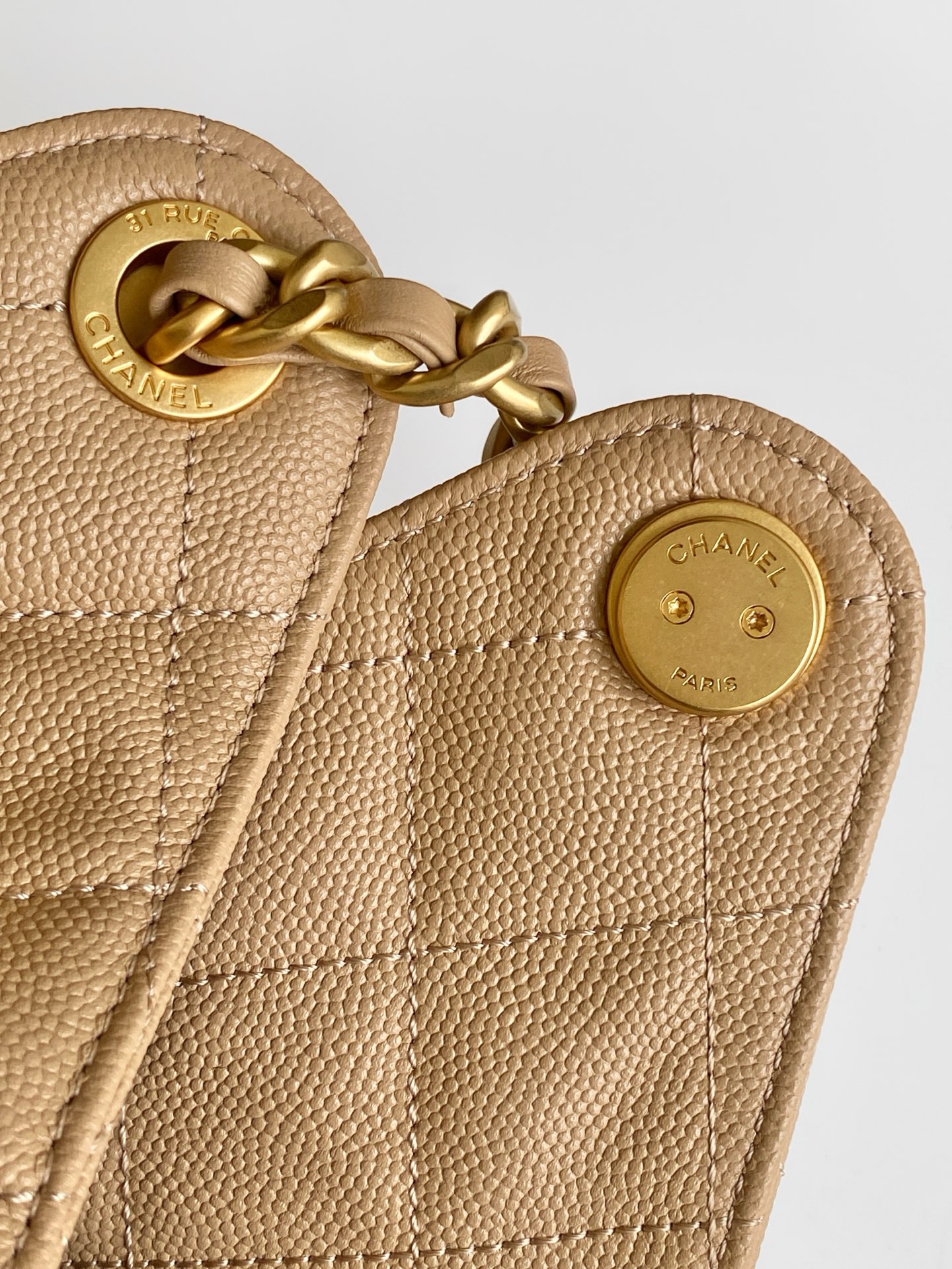 Chanel Bucket Bag L-s