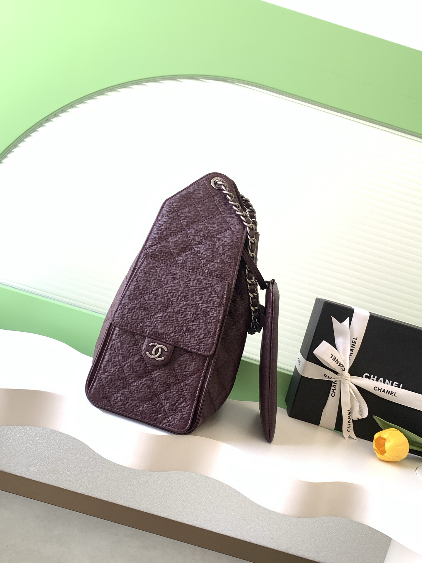 Chanel Bucket Bag L-s