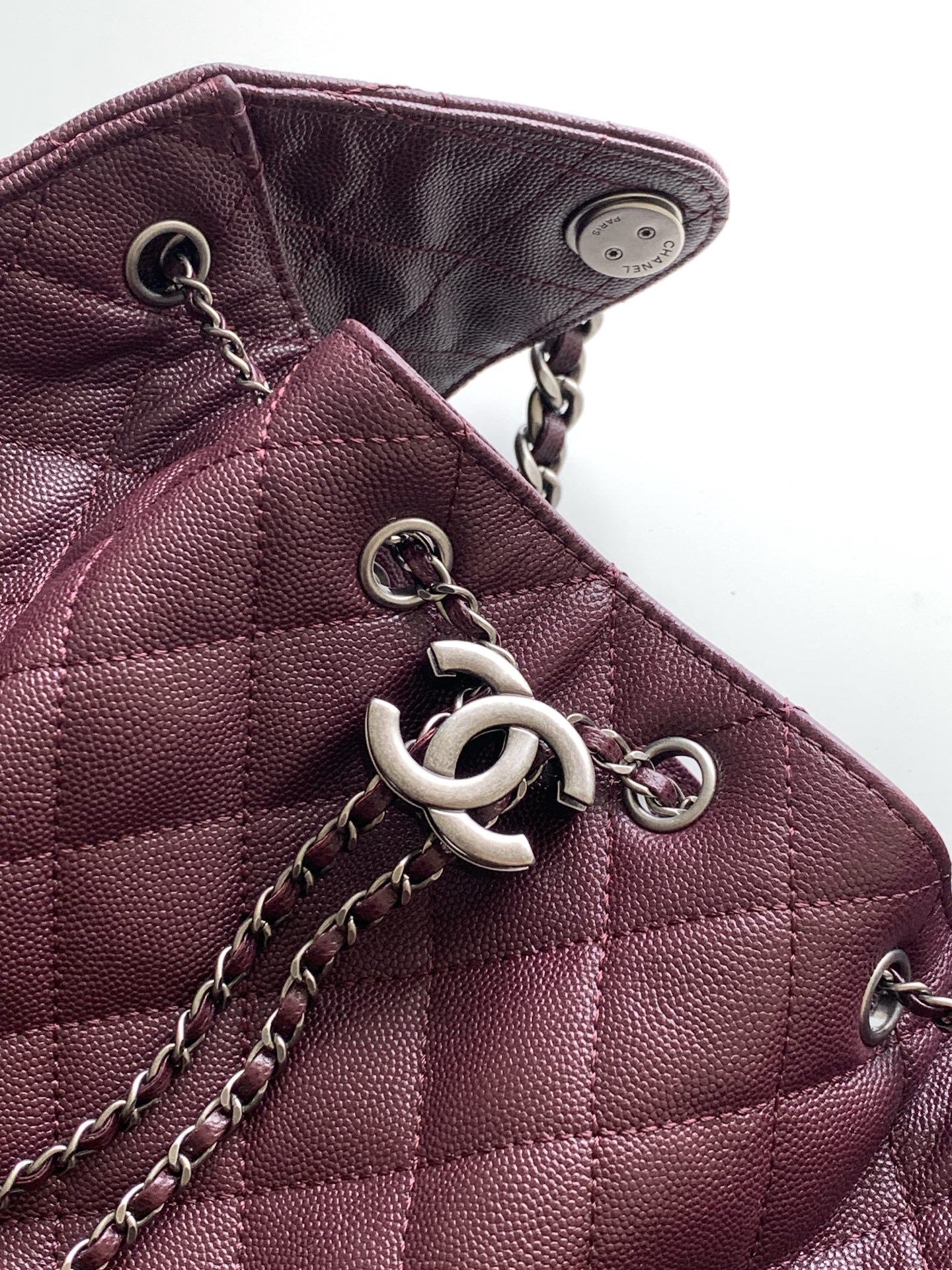 Chanel Bucket Bag L-s