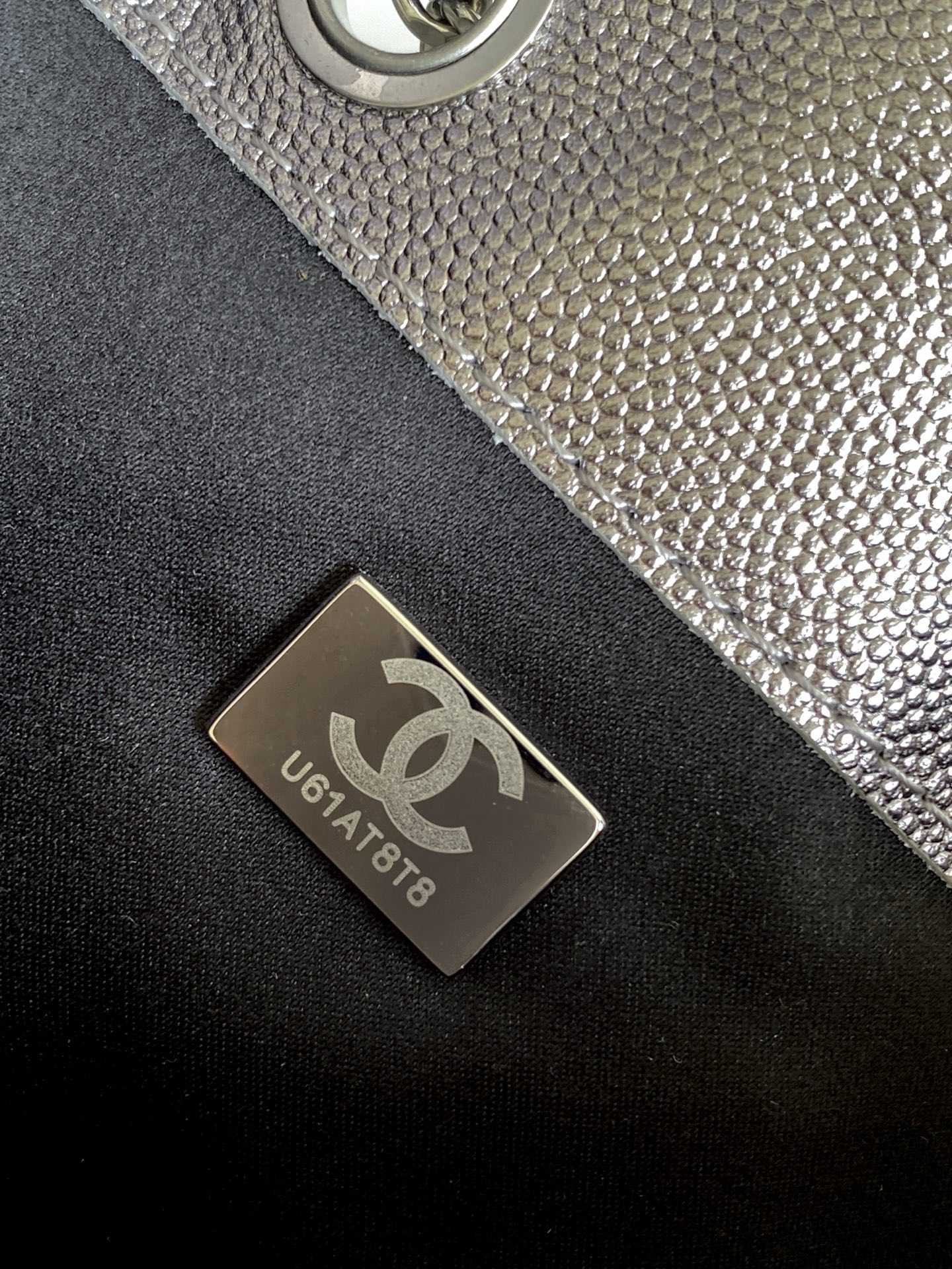 Chanel Bucket Bag L-s