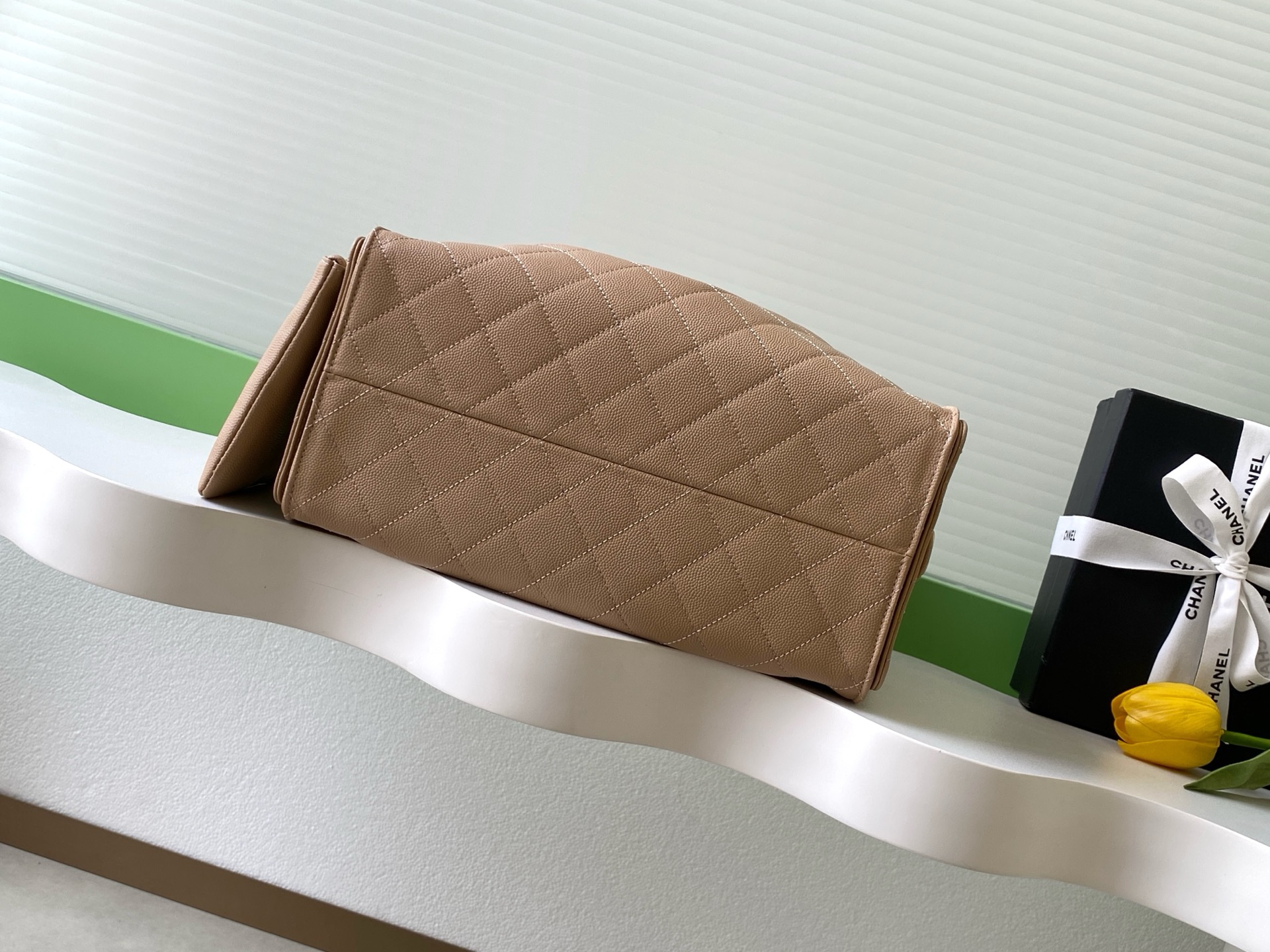 Chanel Bucket Bag L-s