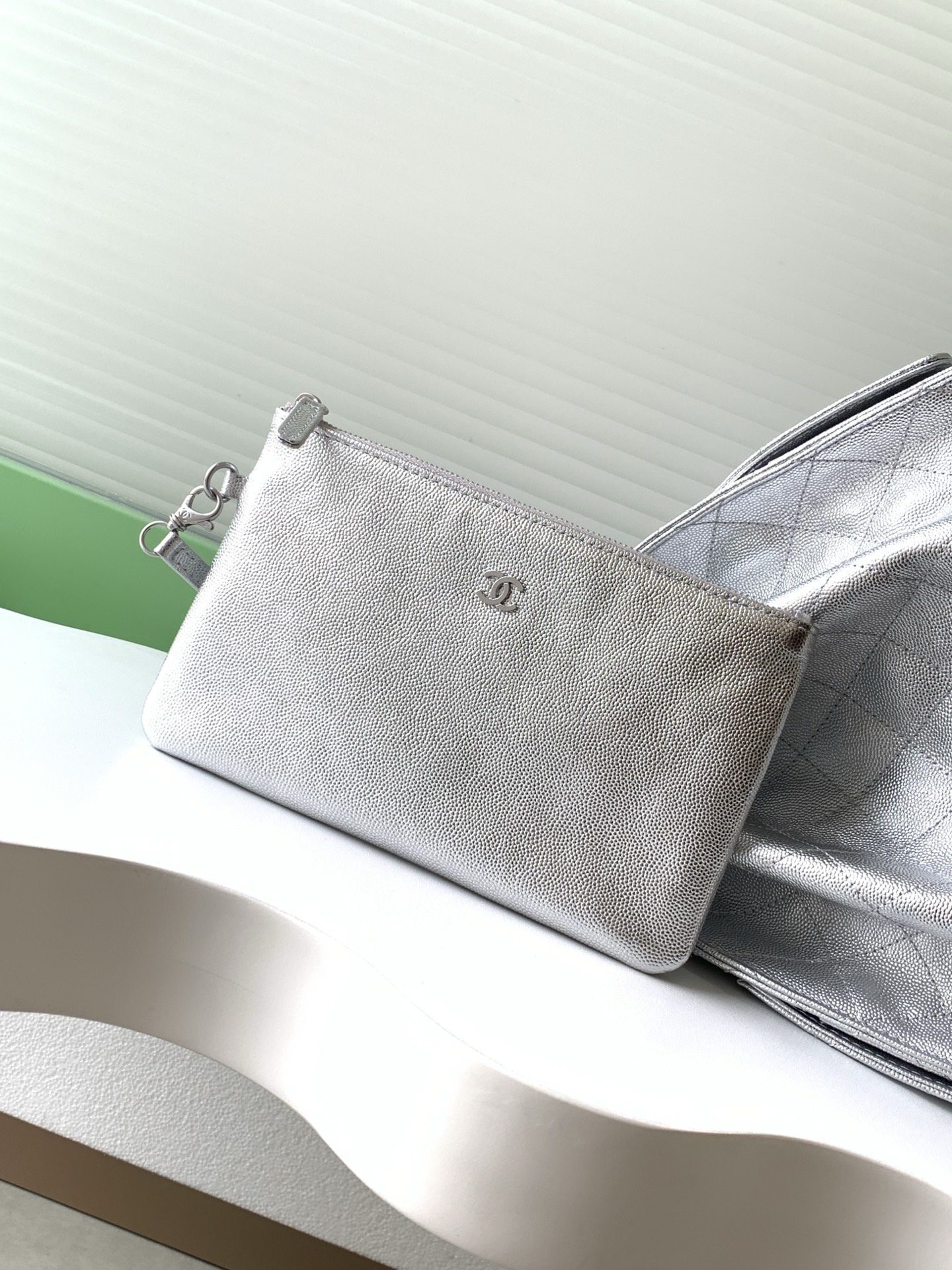 Chanel Bucket Bag L-s