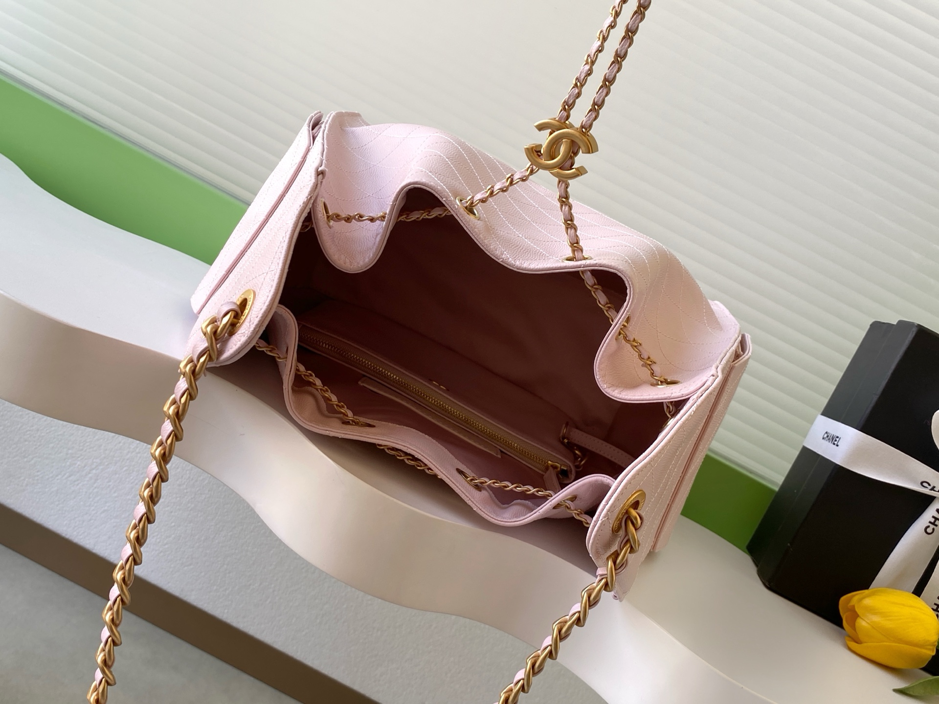 Chanel Bucket Bag L-s