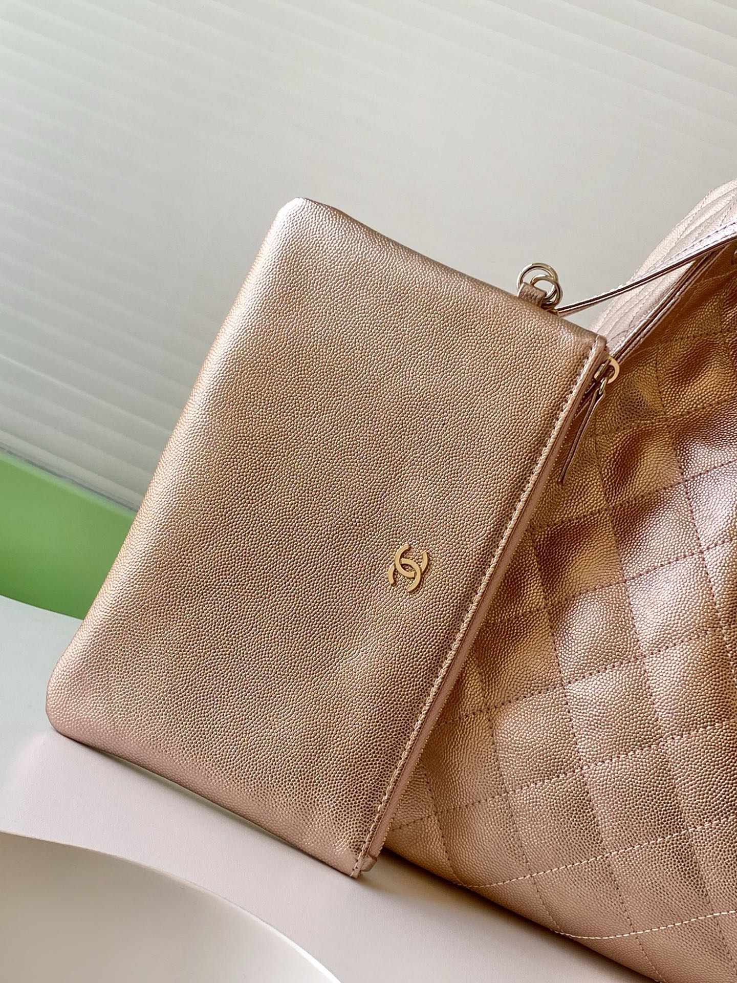 Chanel Bucket Bag L-s