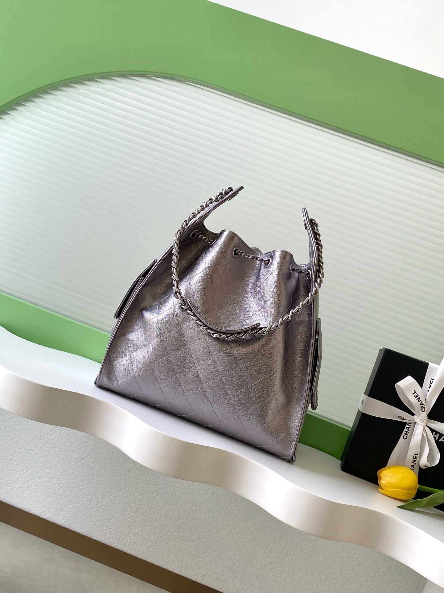 Chanel Bucket Bag L-s