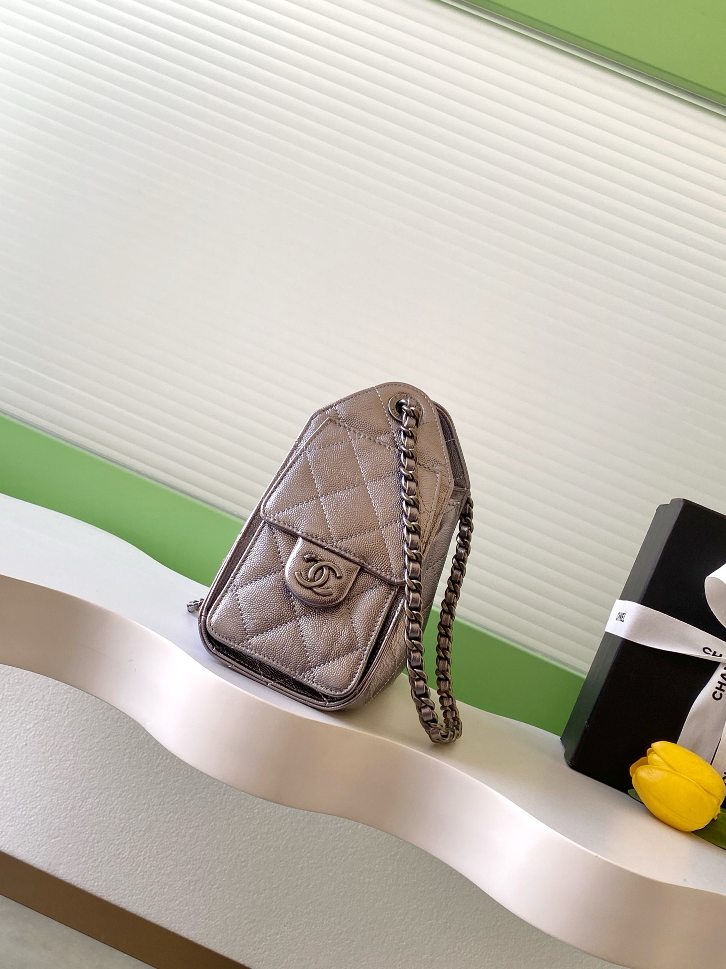 Chanel Bucket Bag L-s