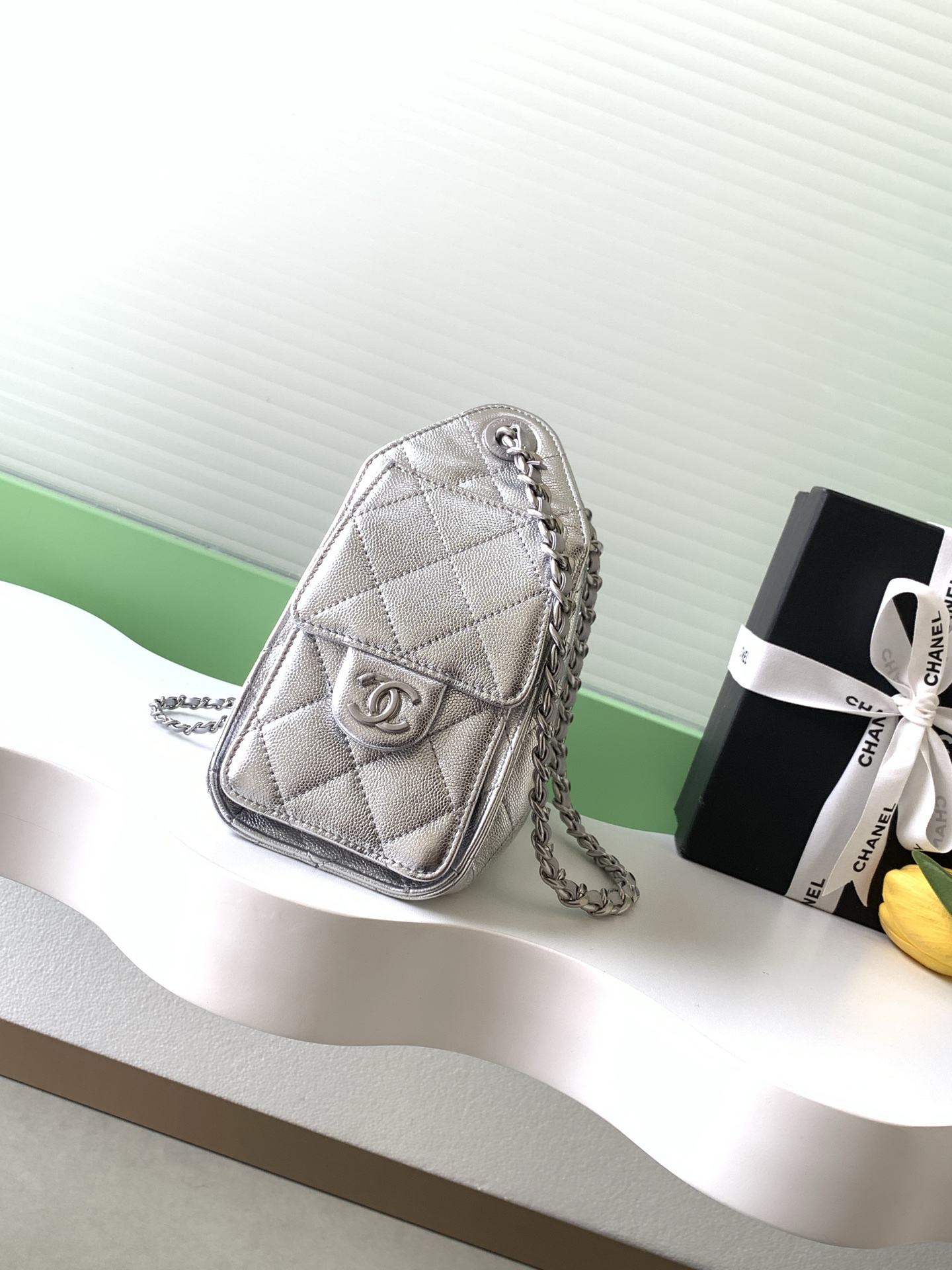 Chanel Bucket Bag L-s